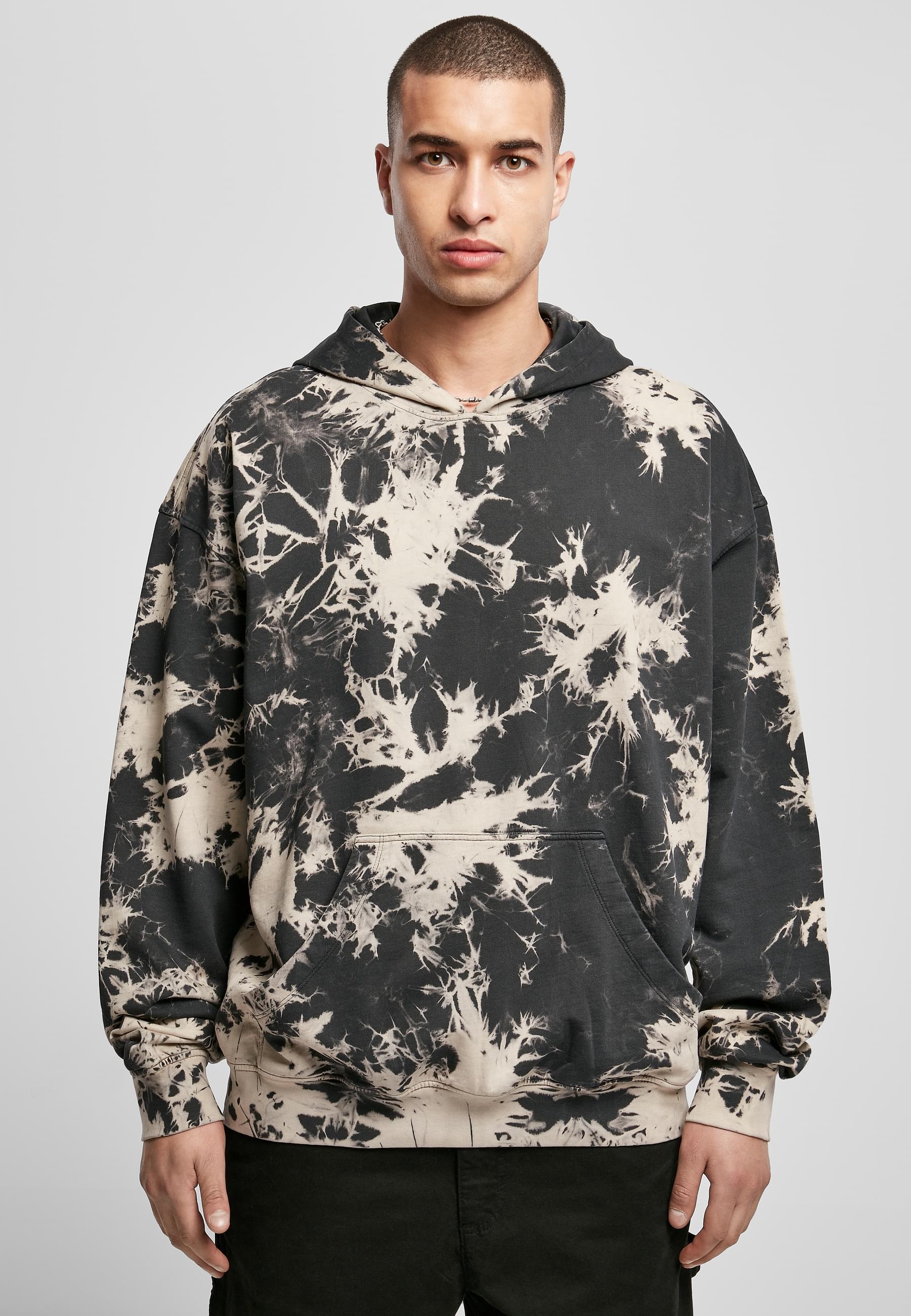 URBAN CLASSICS Sweatshirt »Urban Classics Herren Bleached Hoody«, (1 tlg.)