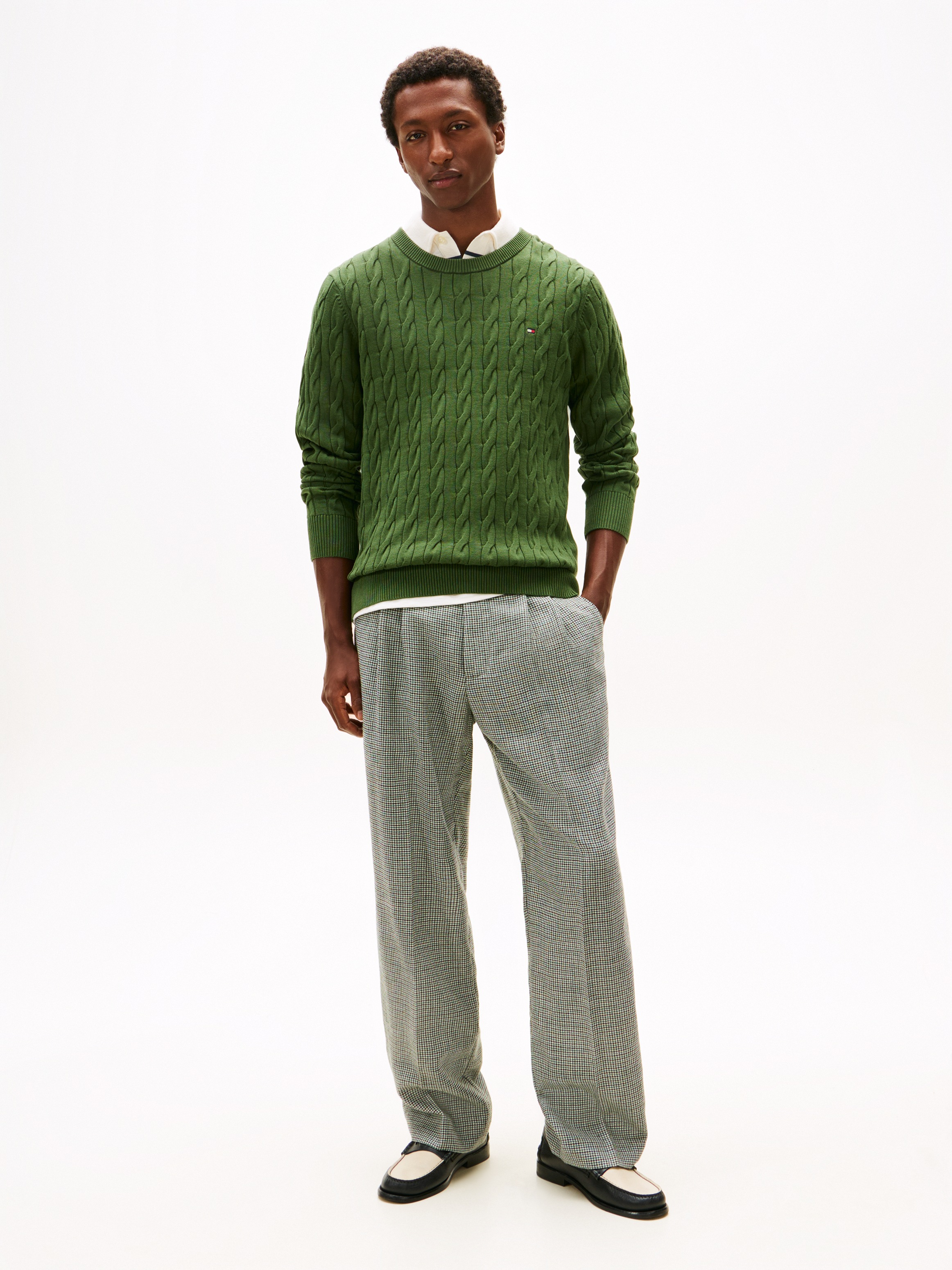 Thumbnail - Tommy Hilfiger Strickpullover "CLASSIC CABLE CREW NECK mit Strukturstrick und Flaglabel"