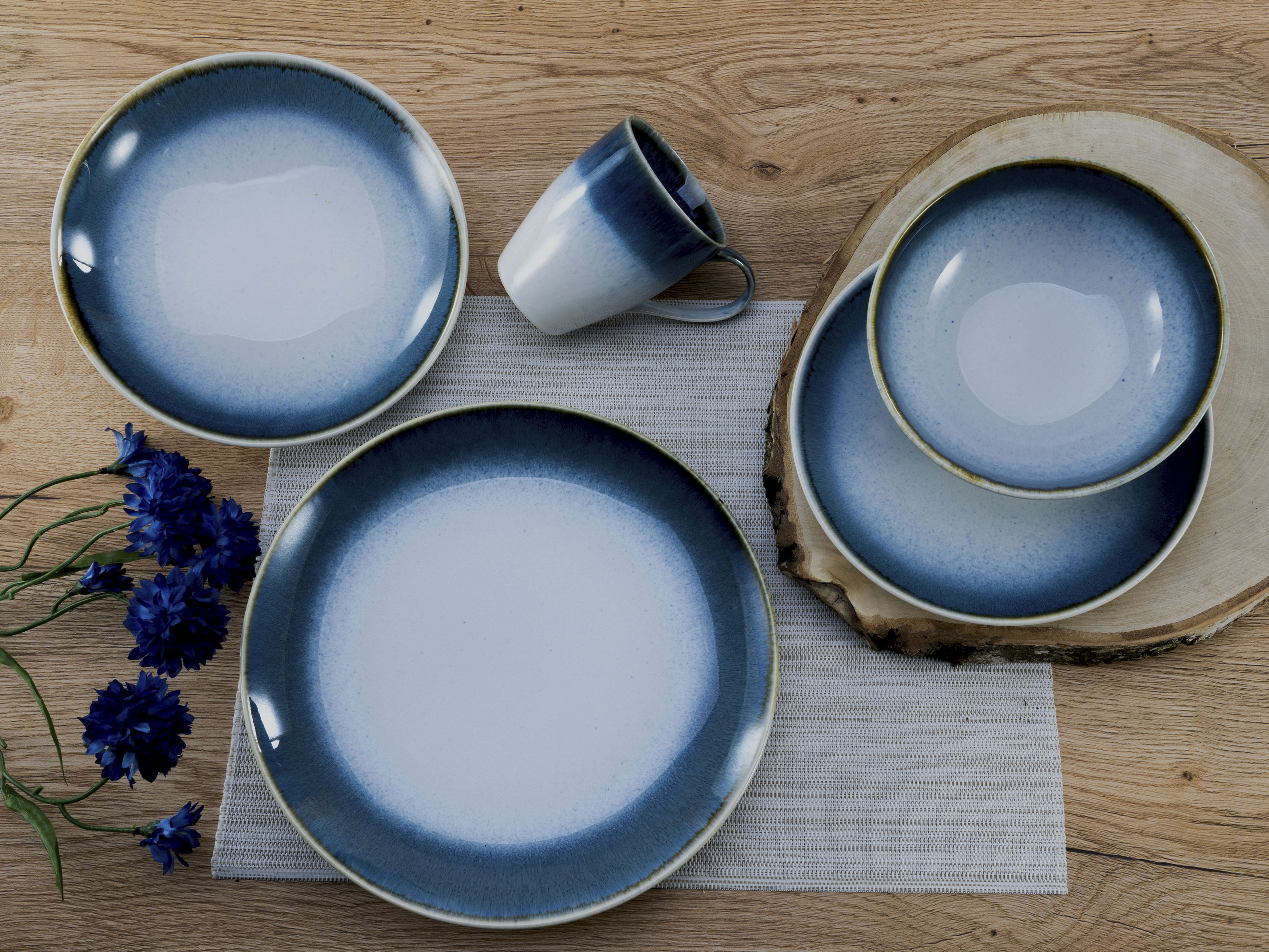 Thumbnail - CreaTable Kombiservice "Geschirr-Set Casade" Service, Spezialglasur, organischer Verlauf, 8 Teile, für 2 Personen