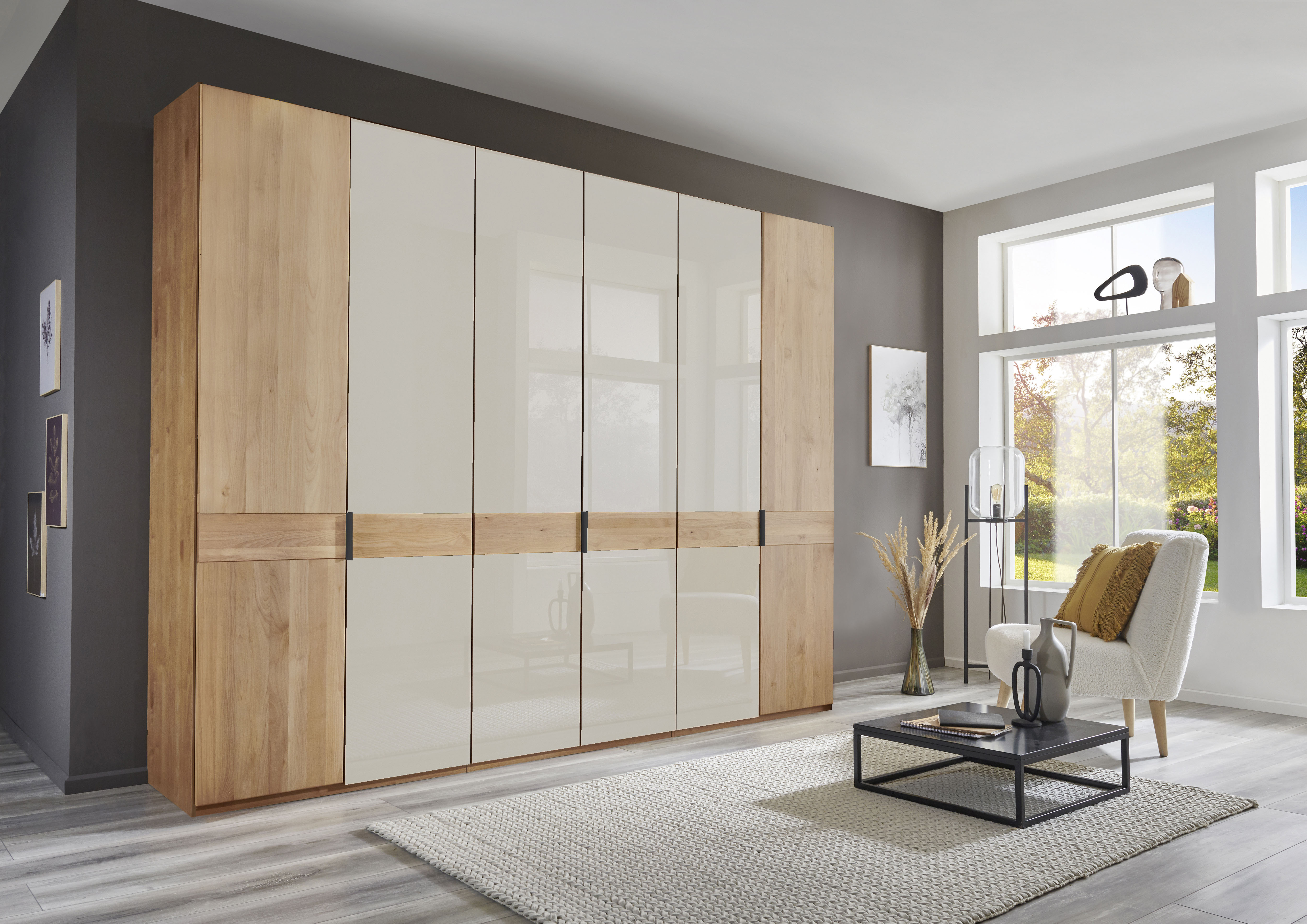 WIEMANN Kleiderschrank "Cardiff, Massivholztüren in Kombination mit Glas- oder Spiegeltüren" 4 Breiten, 2 Höhen 216/236cm auswählbar, hochwertiges Design in langlebiger Qualität, viel Stauraum