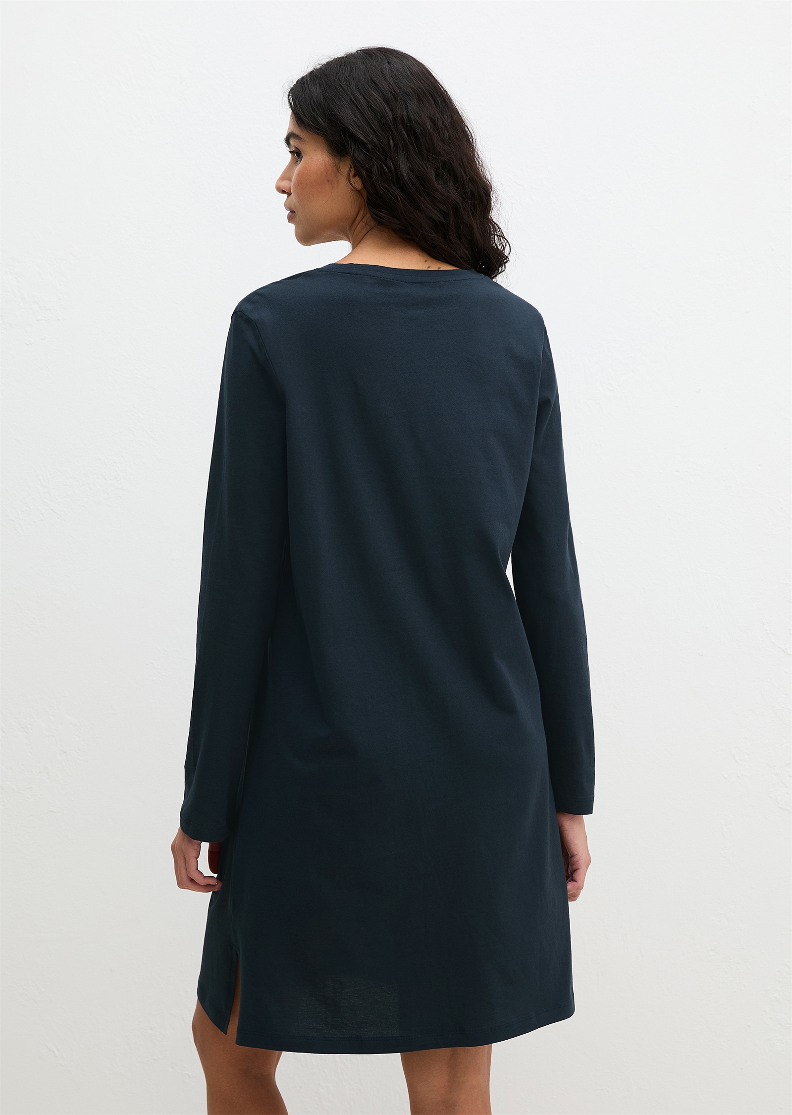 Marc O'Polo Nachthemd Ohne Taschen mit Rundhalsausschnitt und langen Ärmeln, seitliche Schlitze