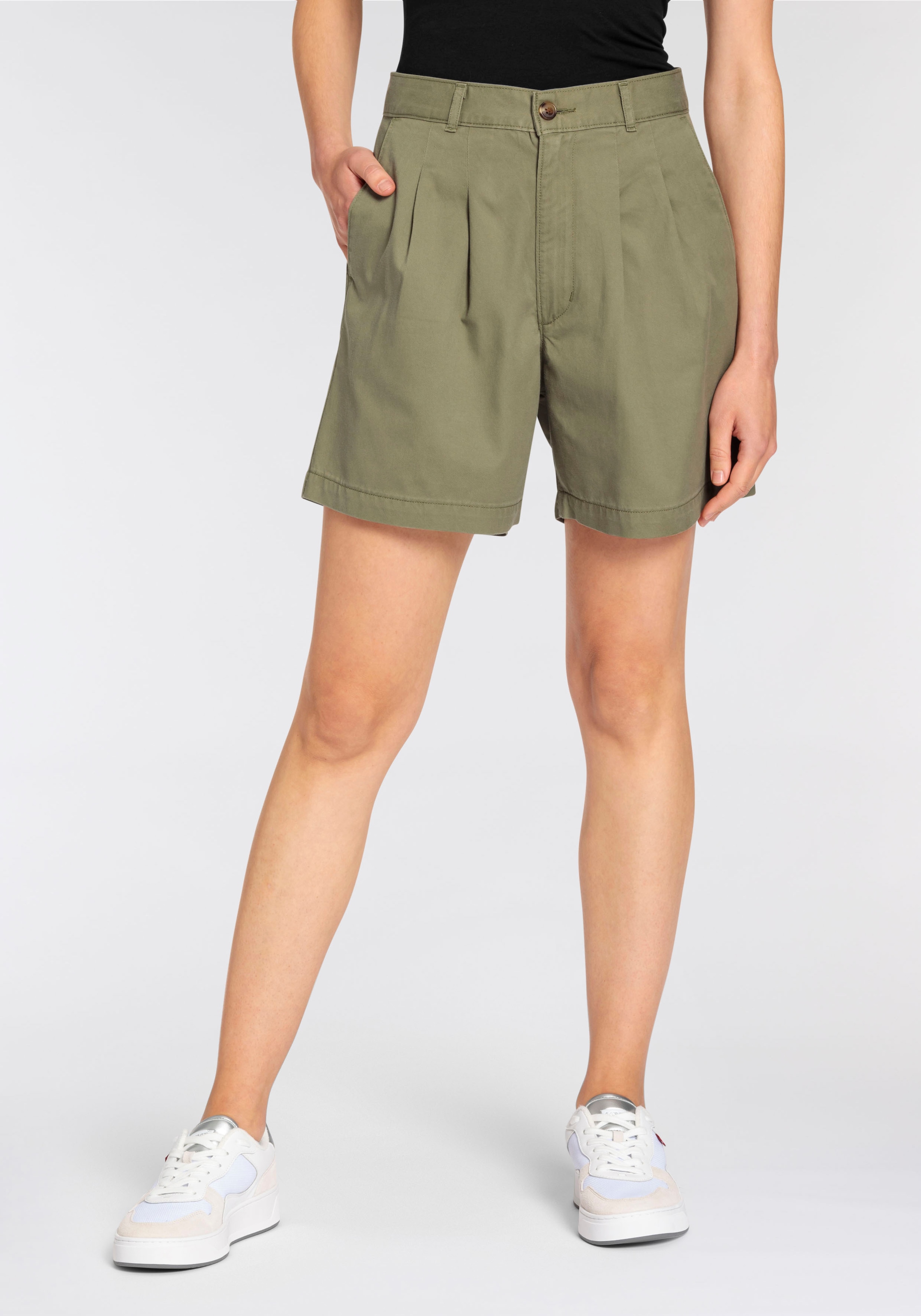 Levi's® Chinoshorts »PLEATED TROUSER SHORT«