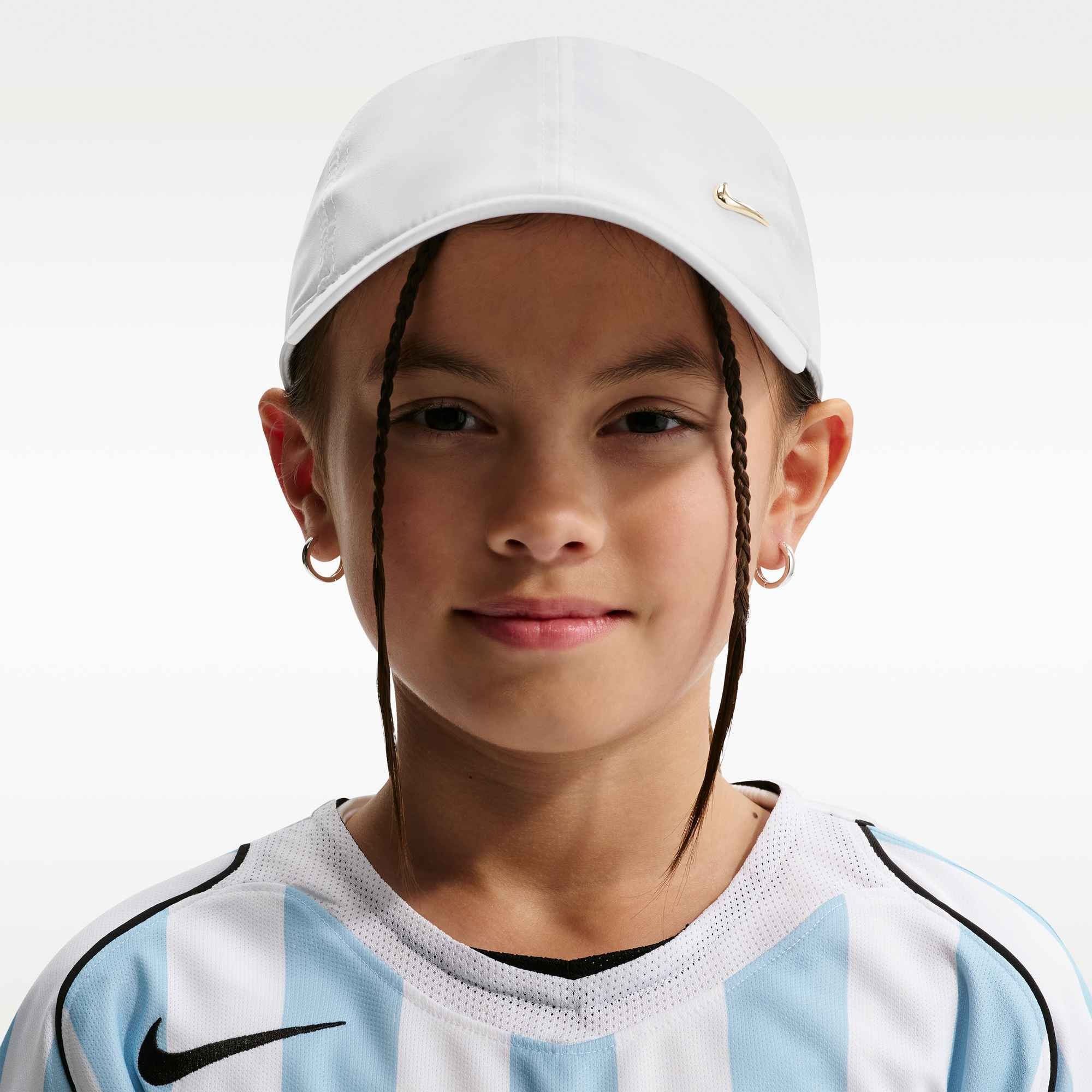 Nike Sportswear Baseball Cap »Nike Dri-FIT Club Kids' Unstructured Metal Swoosh Cap« Für Kinder und Jugendliche
