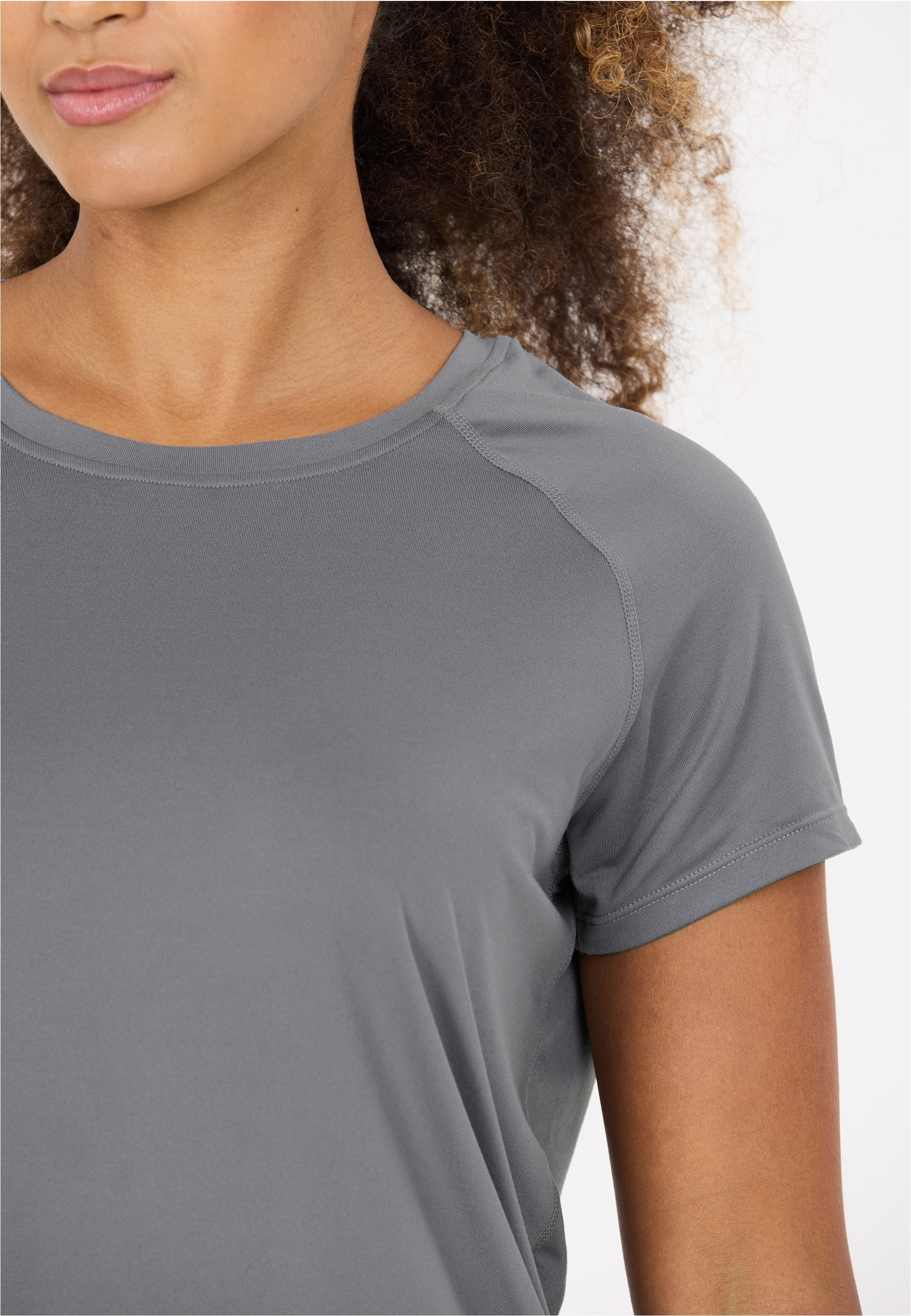 ATHLECIA T-Shirt »Gaina V3« mit atmungsaktiver Eigenschaft
