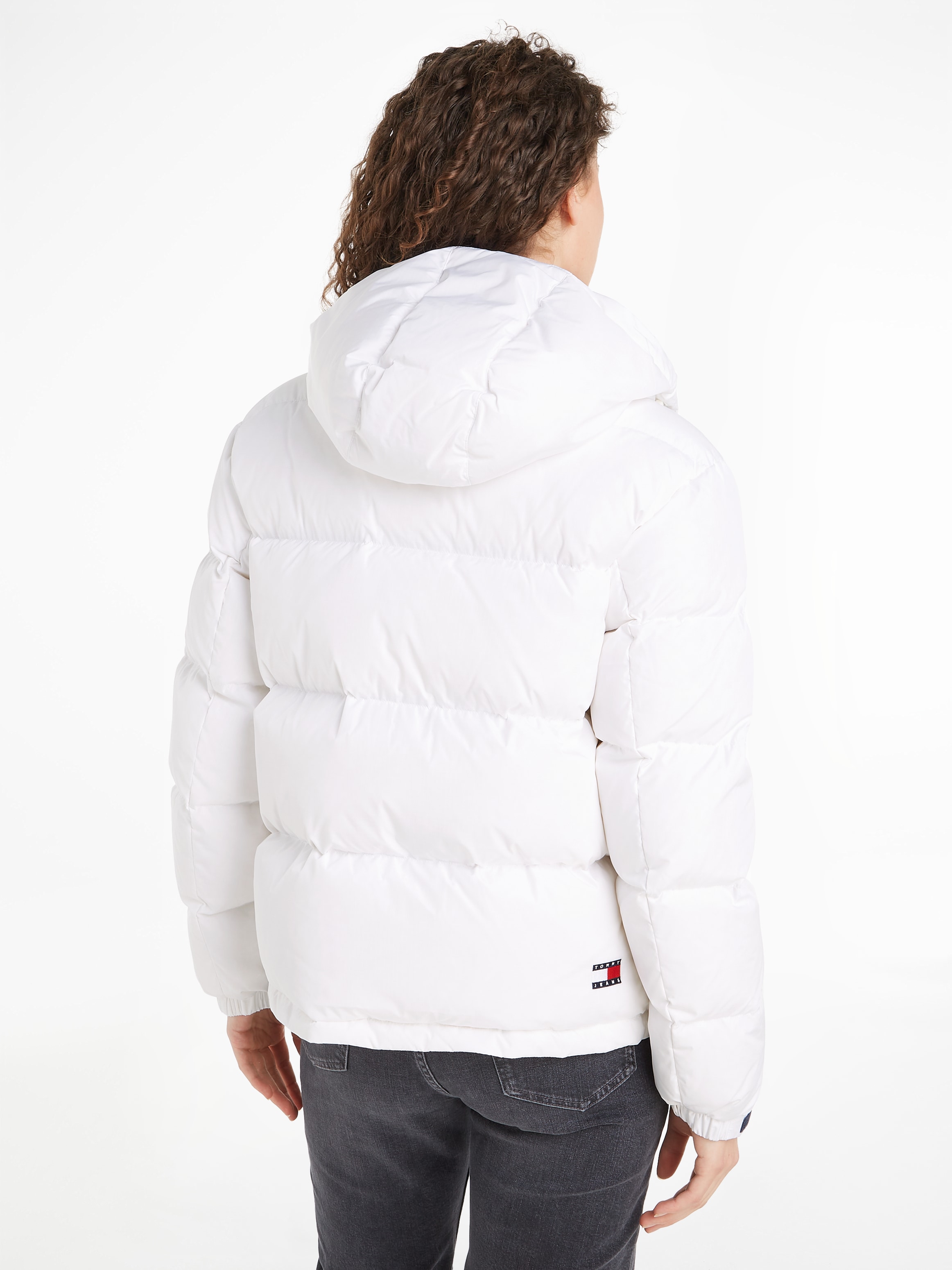 Tommy Jeans Steppjacke »TJW ALASKA PUFFER EXT«, mit Kapuze, mit Logostickereien