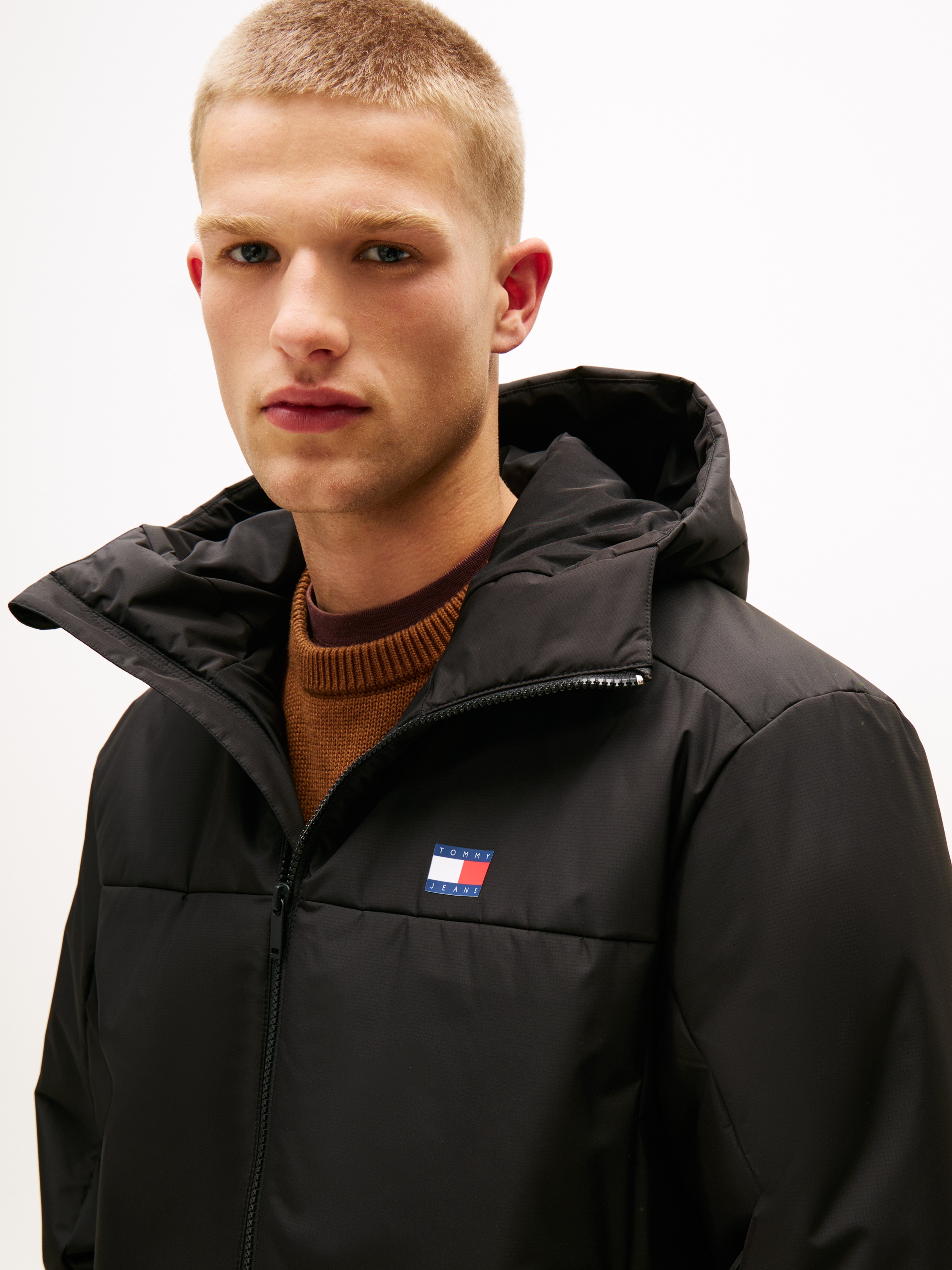 Tommy Jeans Outdoorjacke mit Kapuze Freizeitjacke, Übergangsjacke, Regular günstig online kaufen