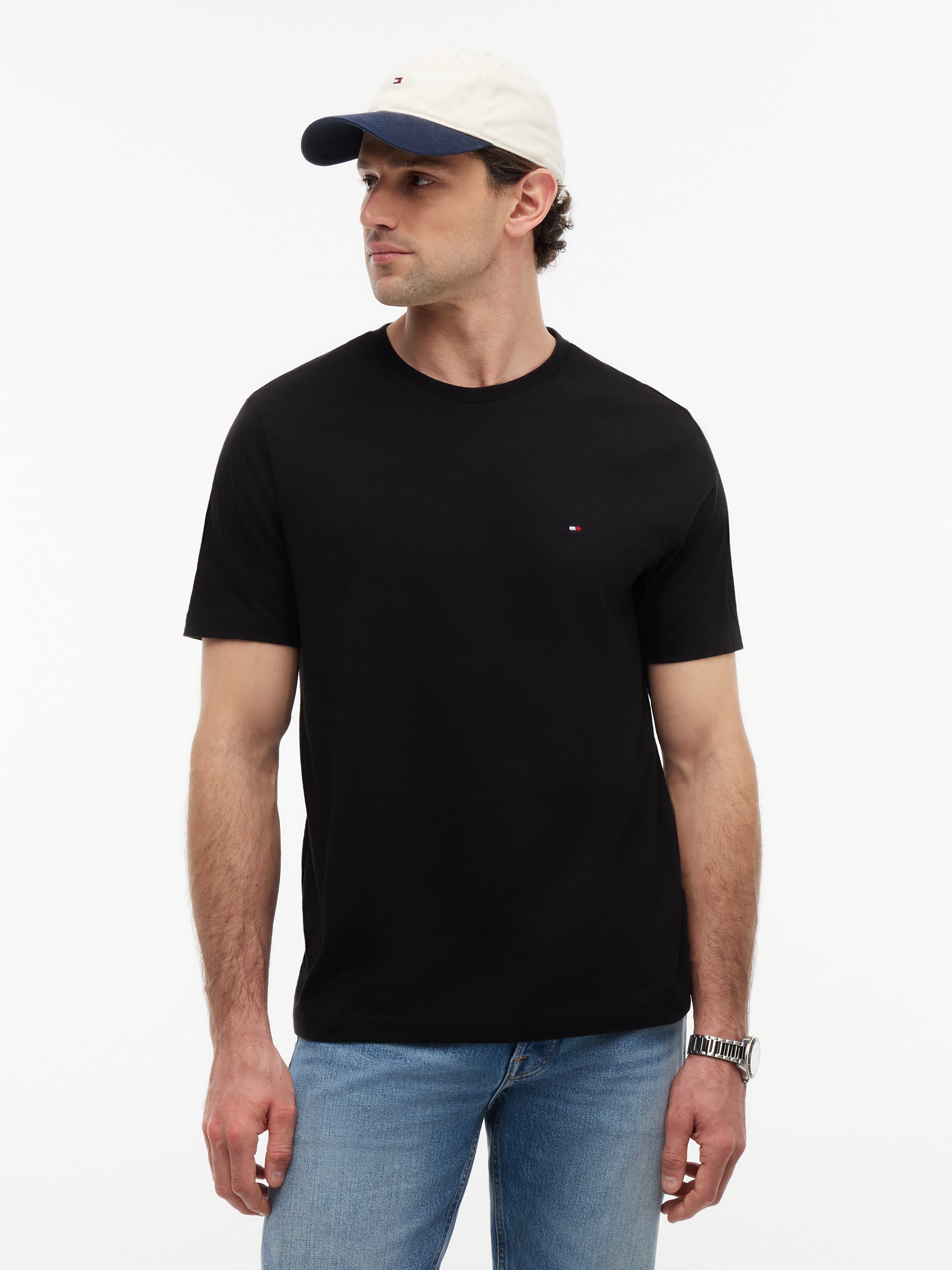 Tommy Hilfiger T-Shirt "ESSENTIAL REGULAR FIT SOLID mit Stickerei" unifarben, casual, Baumwolle, Rundhals