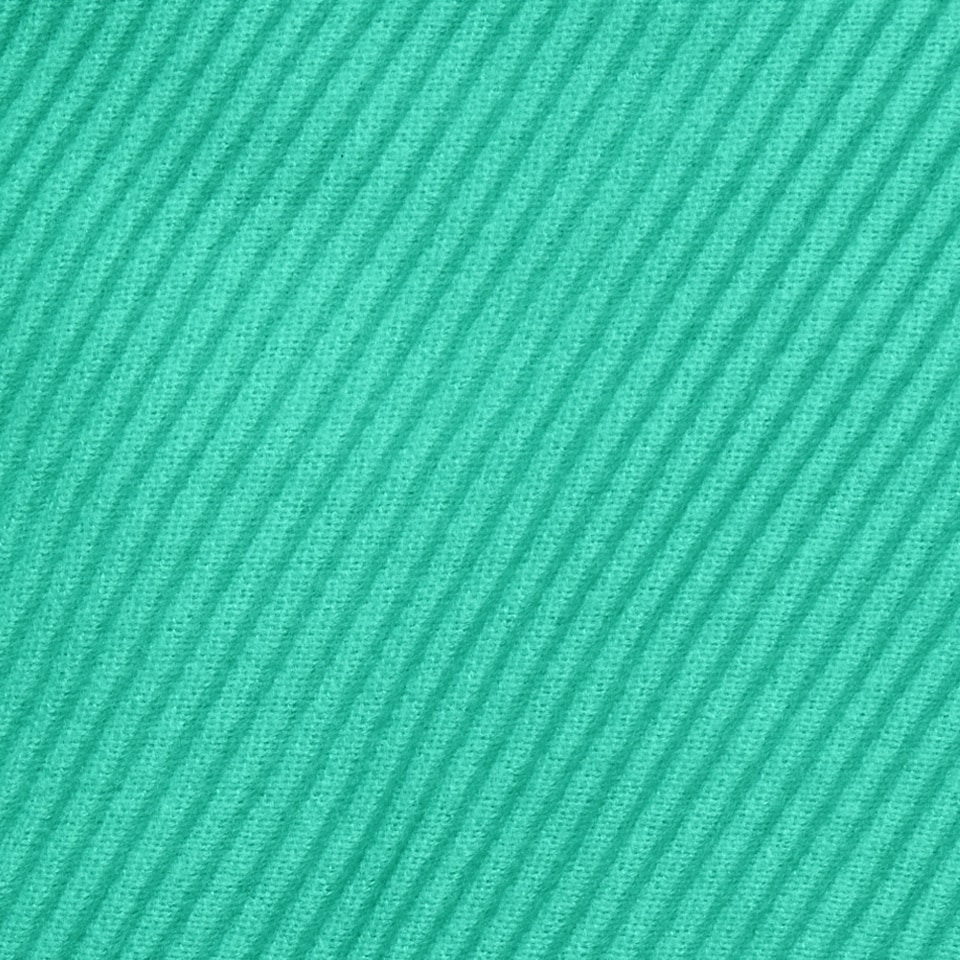 Cecil Schal, softer Materialmix