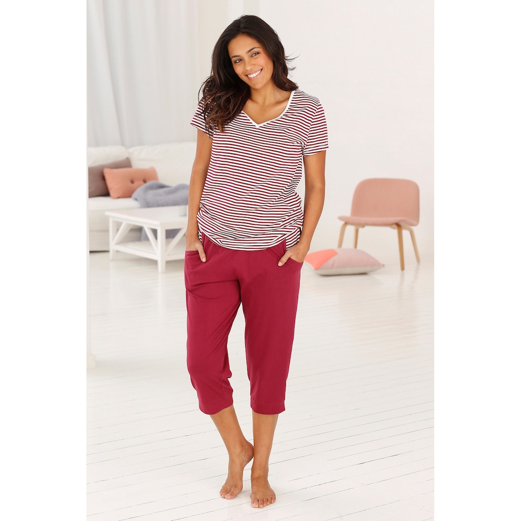 H.I.S Capri-Pyjama, (2 tlg.), mit geringeltem T-Shirt und legerer Hose