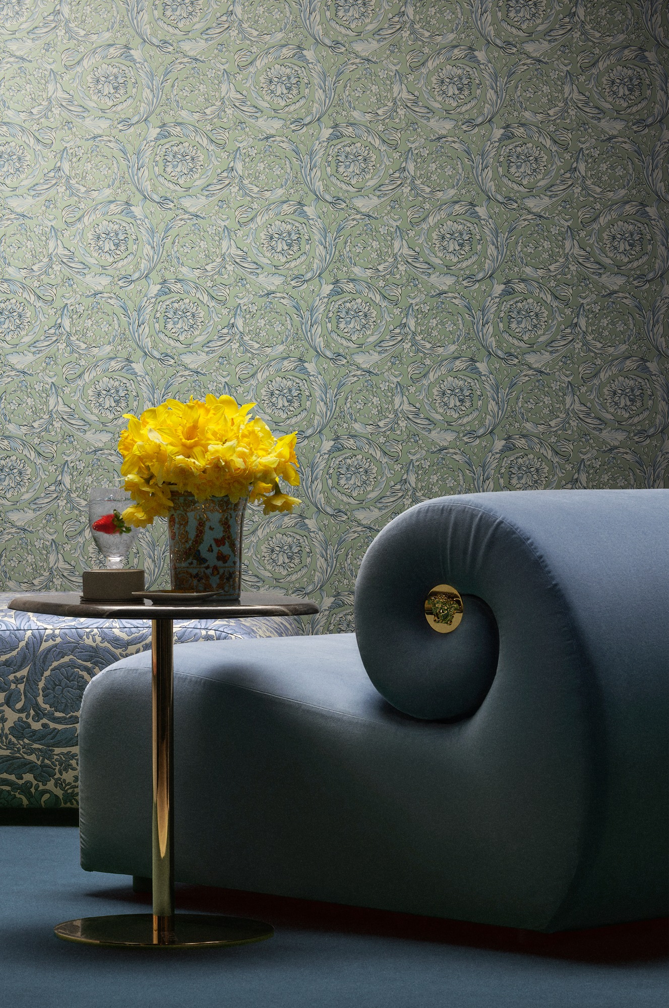 Versace Vliestapete »Versace 6 Barocco –« 3D-Optik | Barock | Motiv geprägt Neo-klassisches Rankenmuster mit Glanz & strukturierter Prägung