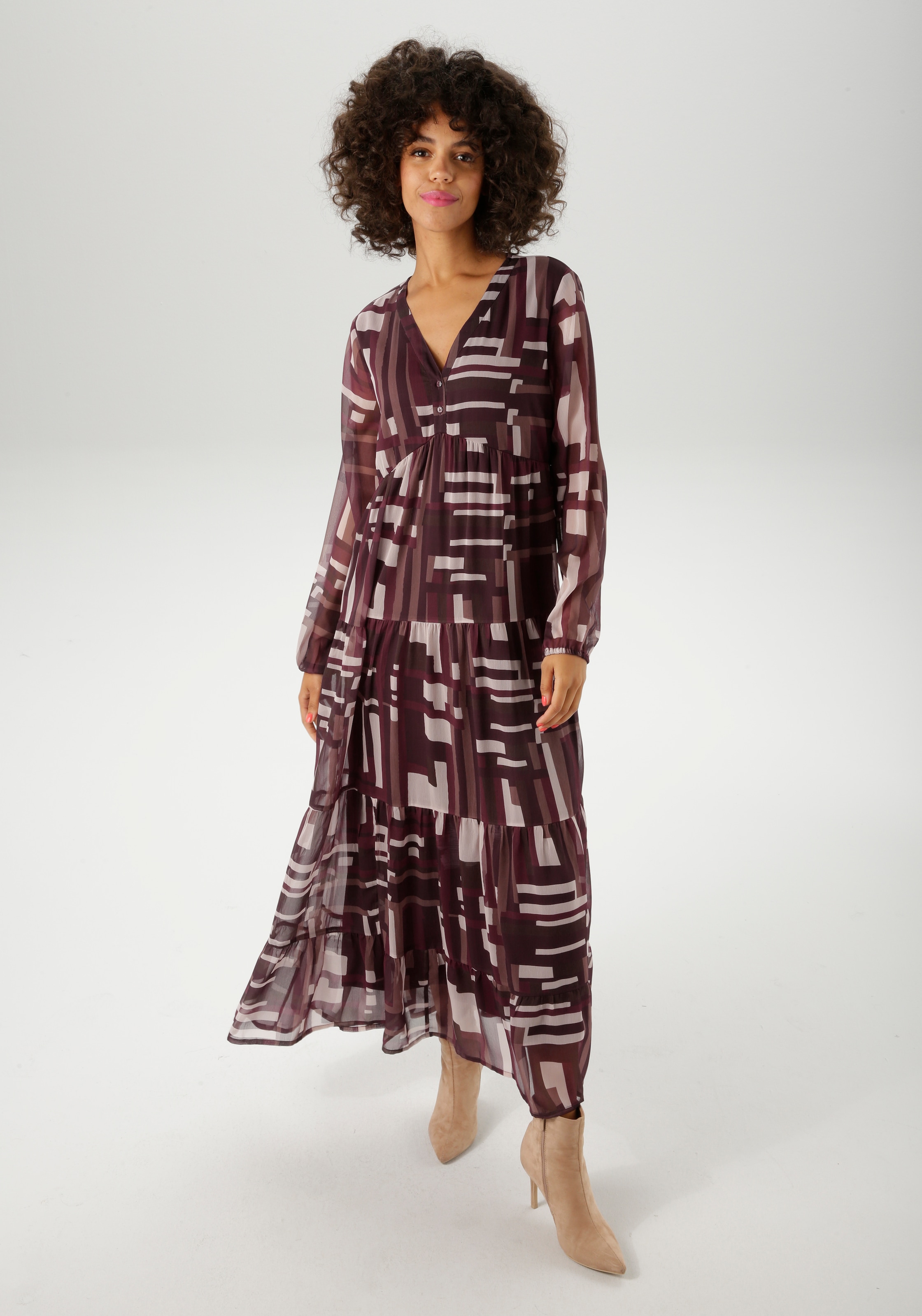 Aniston CASUAL Maxikleid, mit trendfarbigem, grafischen Muster - NEUE KOLLE günstig online kaufen