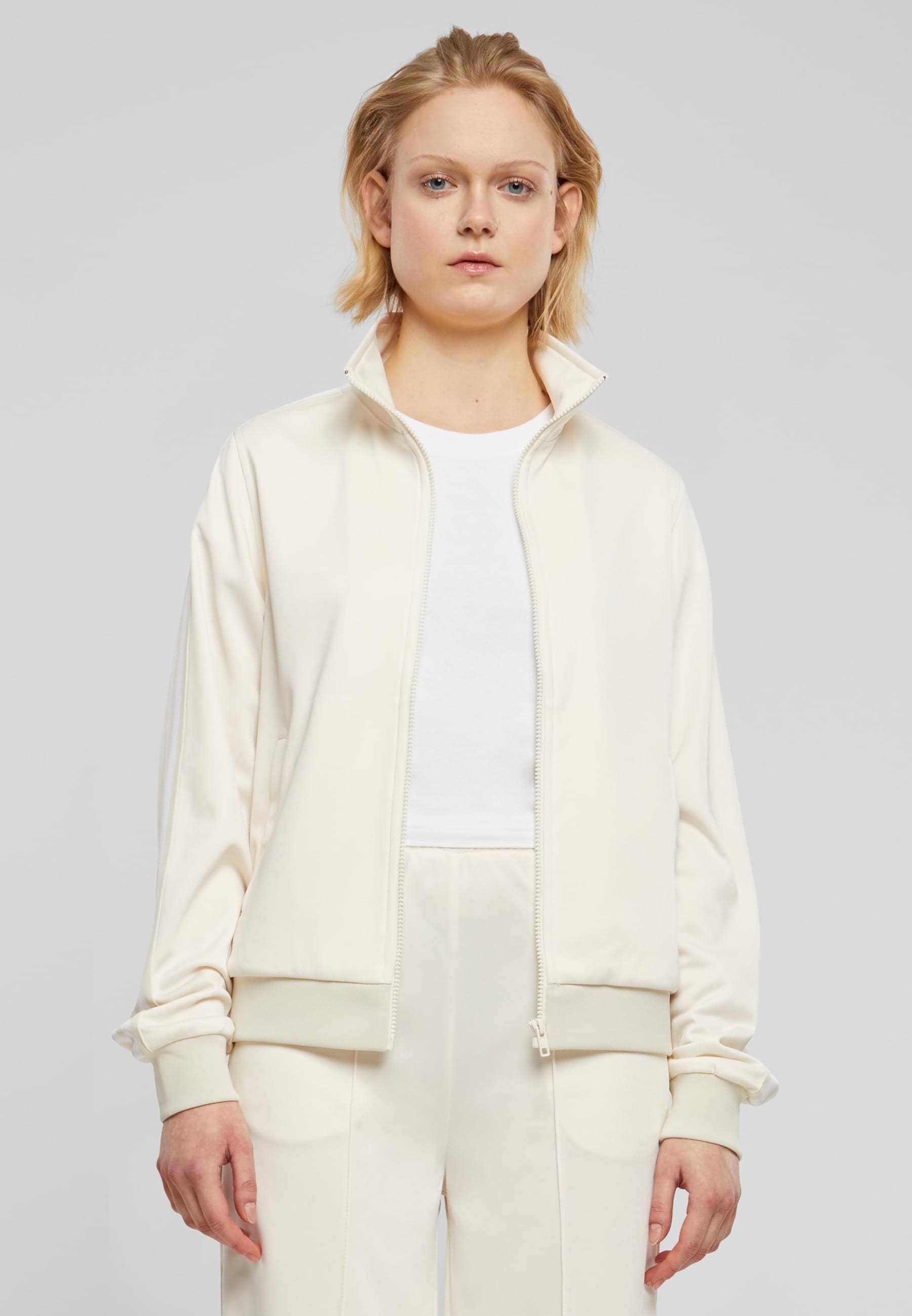 URBAN CLASSICS Trainingsjacke »Urban Classics Damen Ladies Retro Track Jacket«, (1 St.), ohne Kapuze
