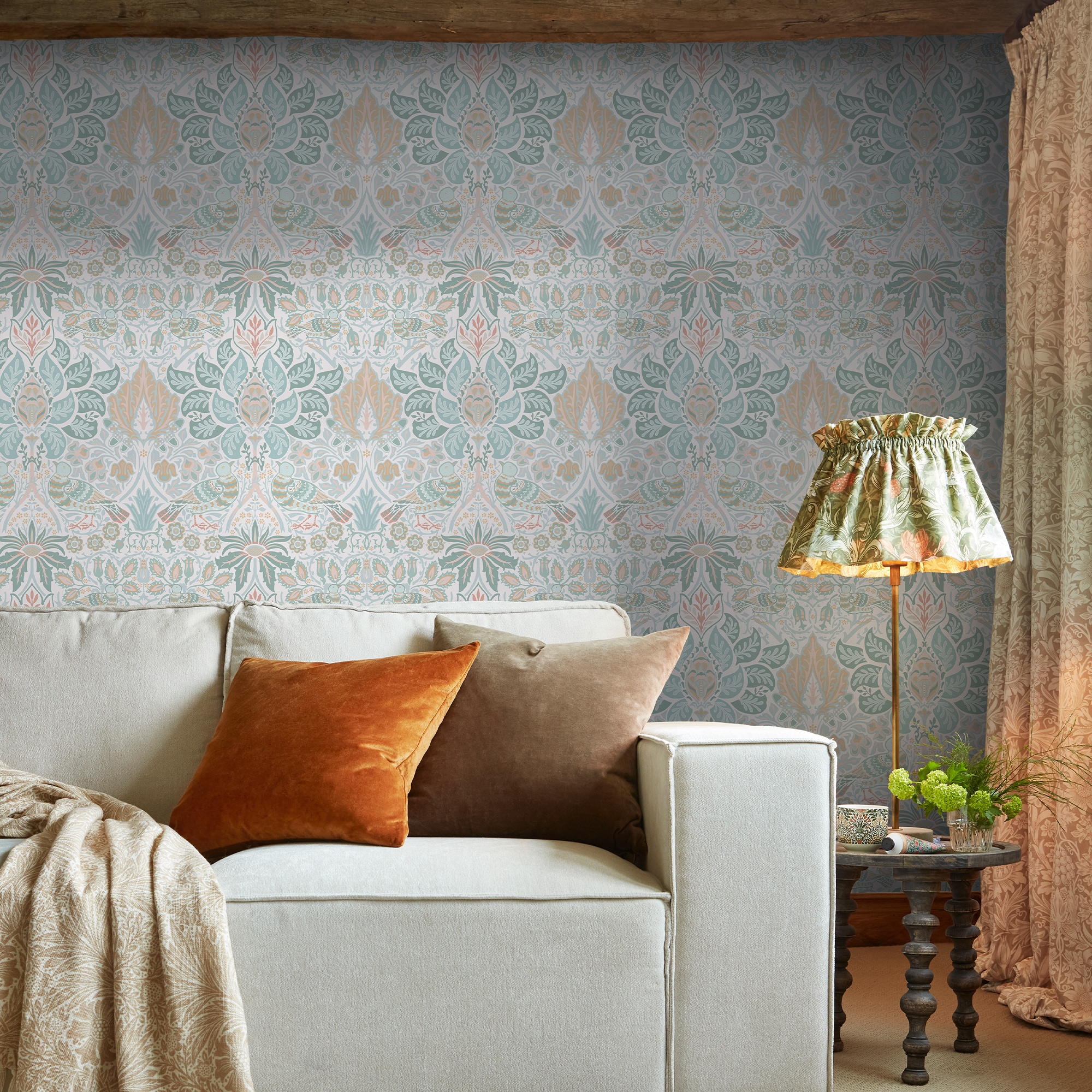 WILLIAM MORRIS AT HOME Vliestapete »Dove & Rose Haze«, Motiv, Design Tapeten