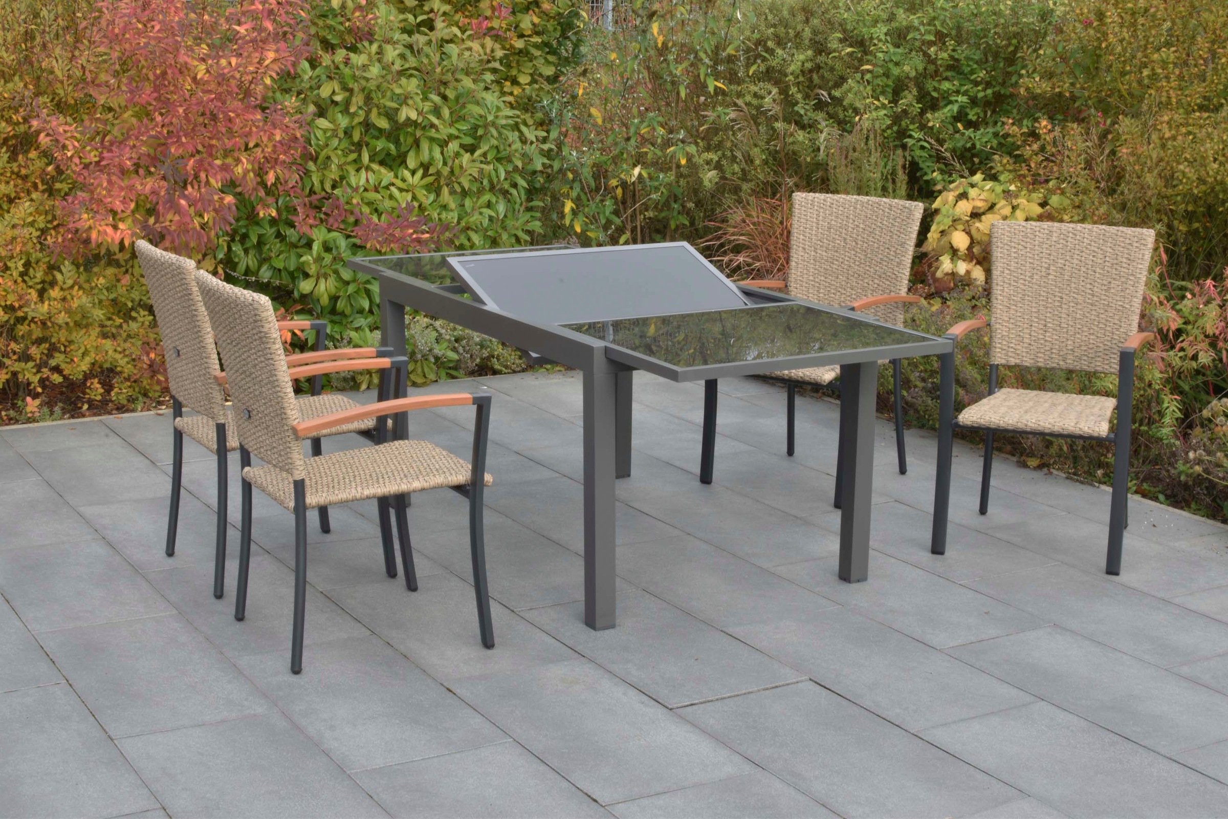 MERXX Garten-Essgruppe »Teramo« Set, 5 tlg. inkl. 4 Stapelsessel, 1 Ausziehtisch