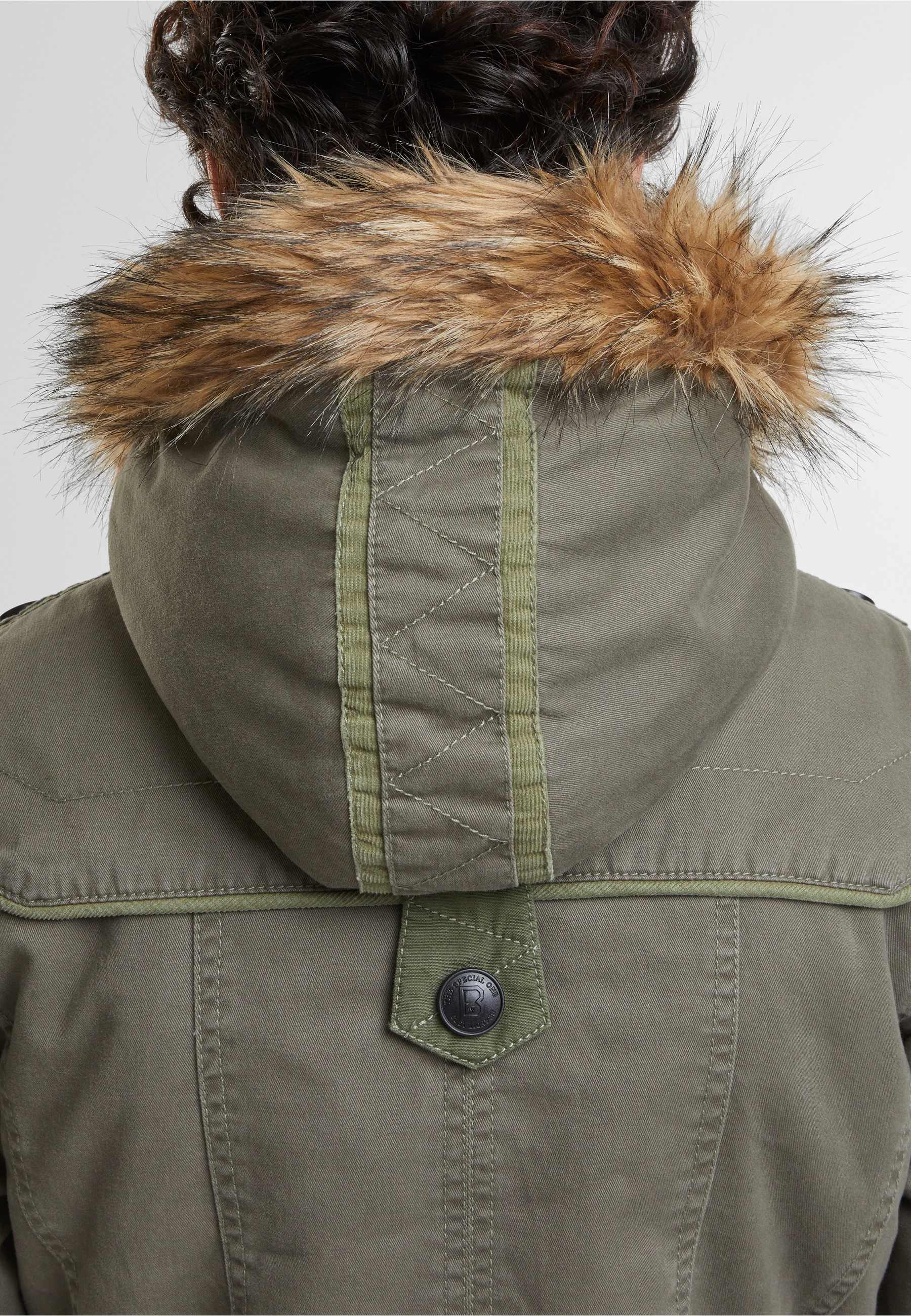 Brandit Parka »Brandit Brandit Women Emma Winterparka« 1 Stk. tlg. mit Kapuze
