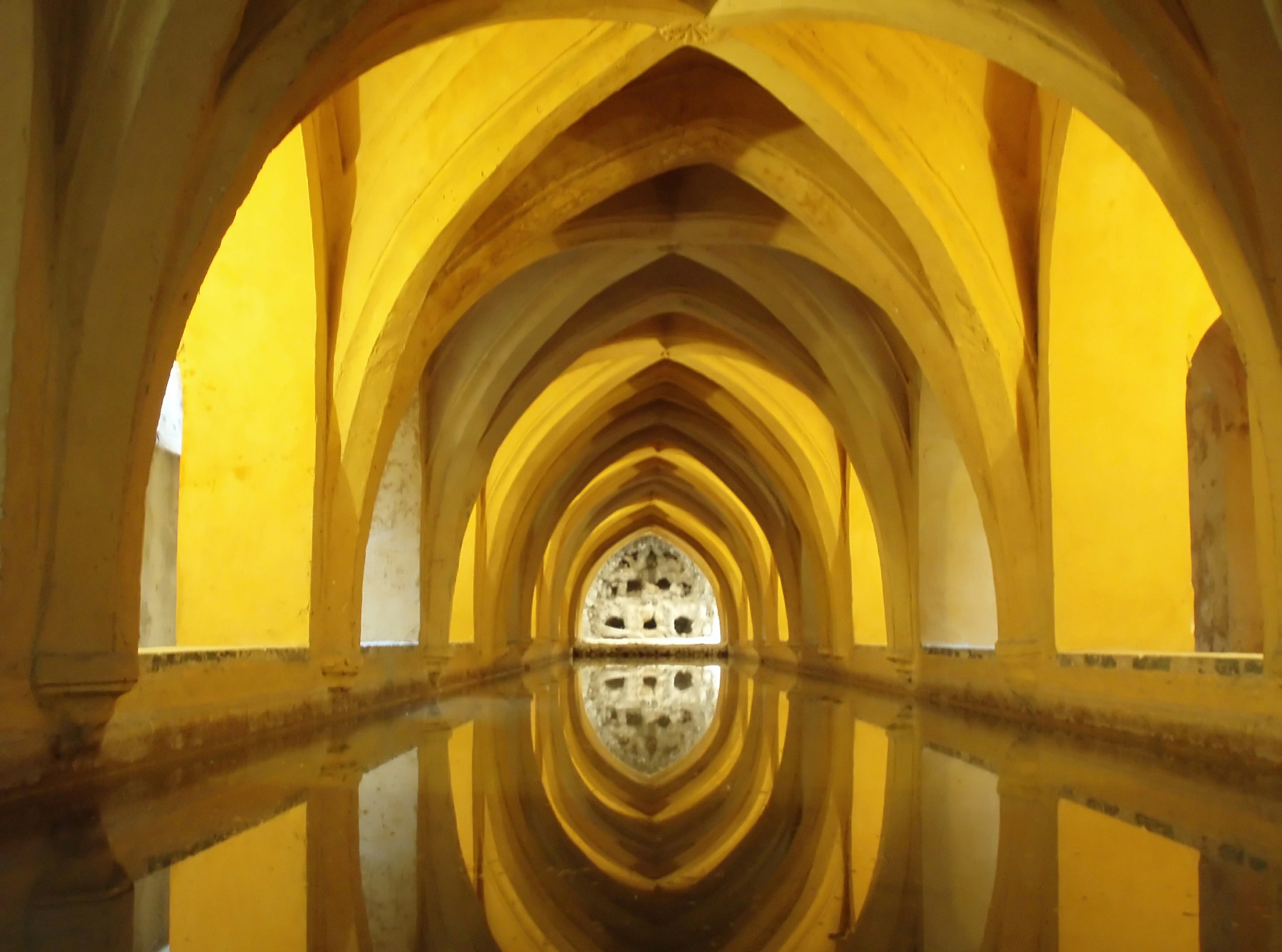 Papermoon Fototapete "PALAST ALCAZAR-SEVILLA SCHLOSS PATIO ARKADE ANTIK FORT"