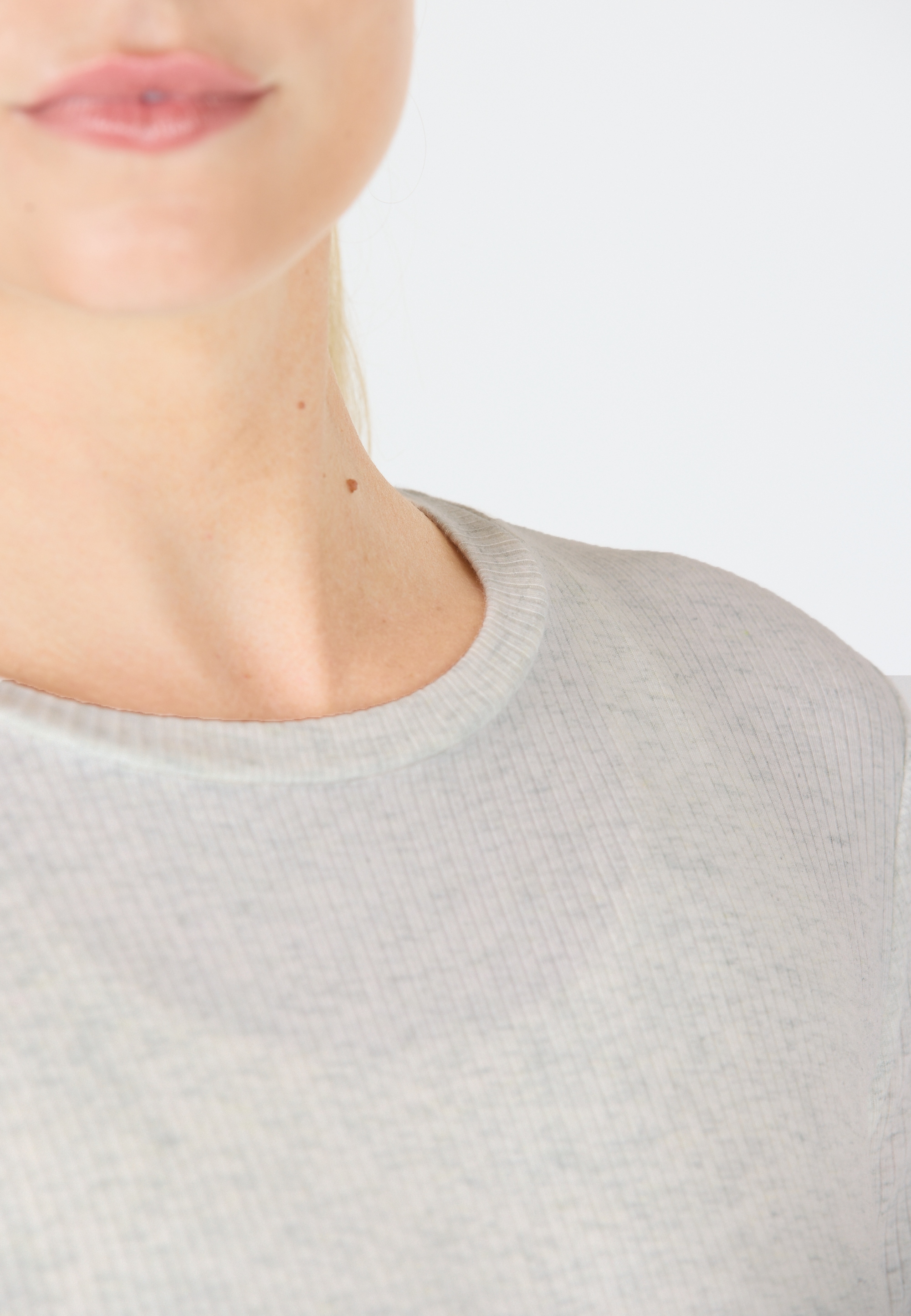 ATHLECIA Langarmshirt »Lankae«, (1 tlg.), mit feuchtigkeitsregulierenden Eigenschaften und 4-Wege-Stretch
