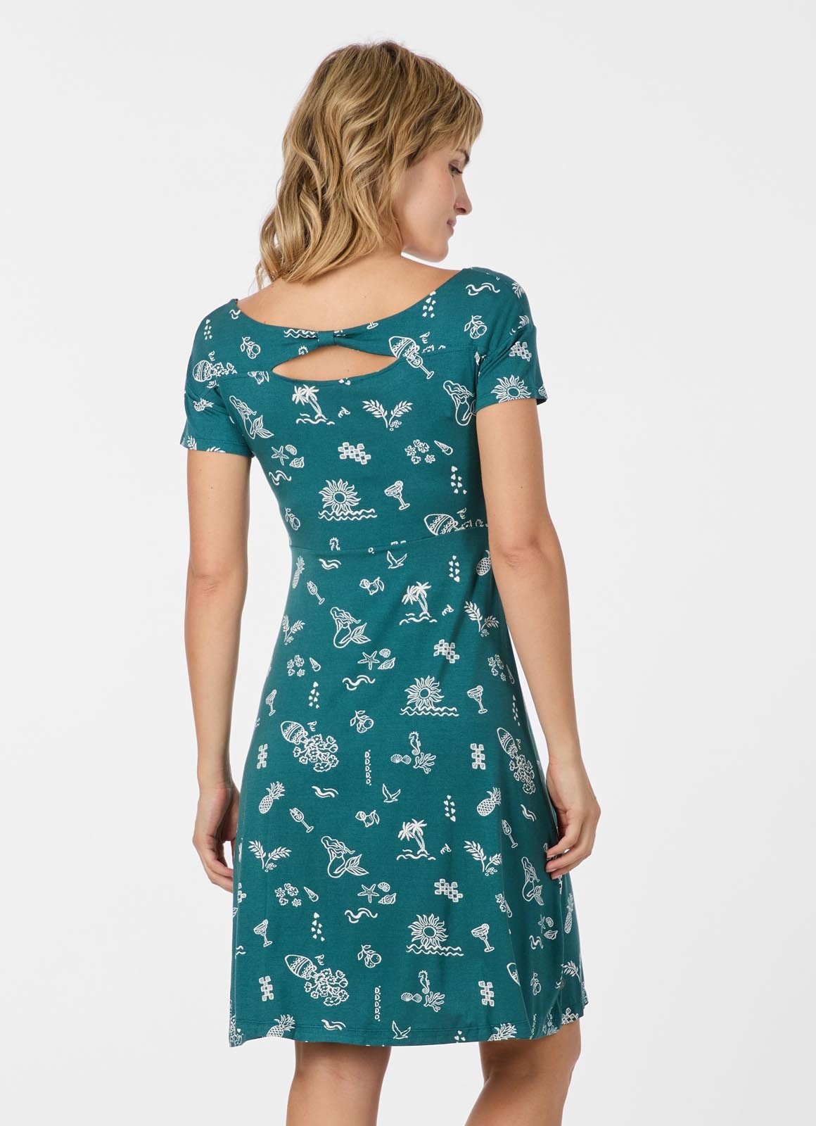 Ragwear Minikleid »LUNNGO DRESS PRINT« Elastische Viskosemischung mit dezentem Rückenausschnitt