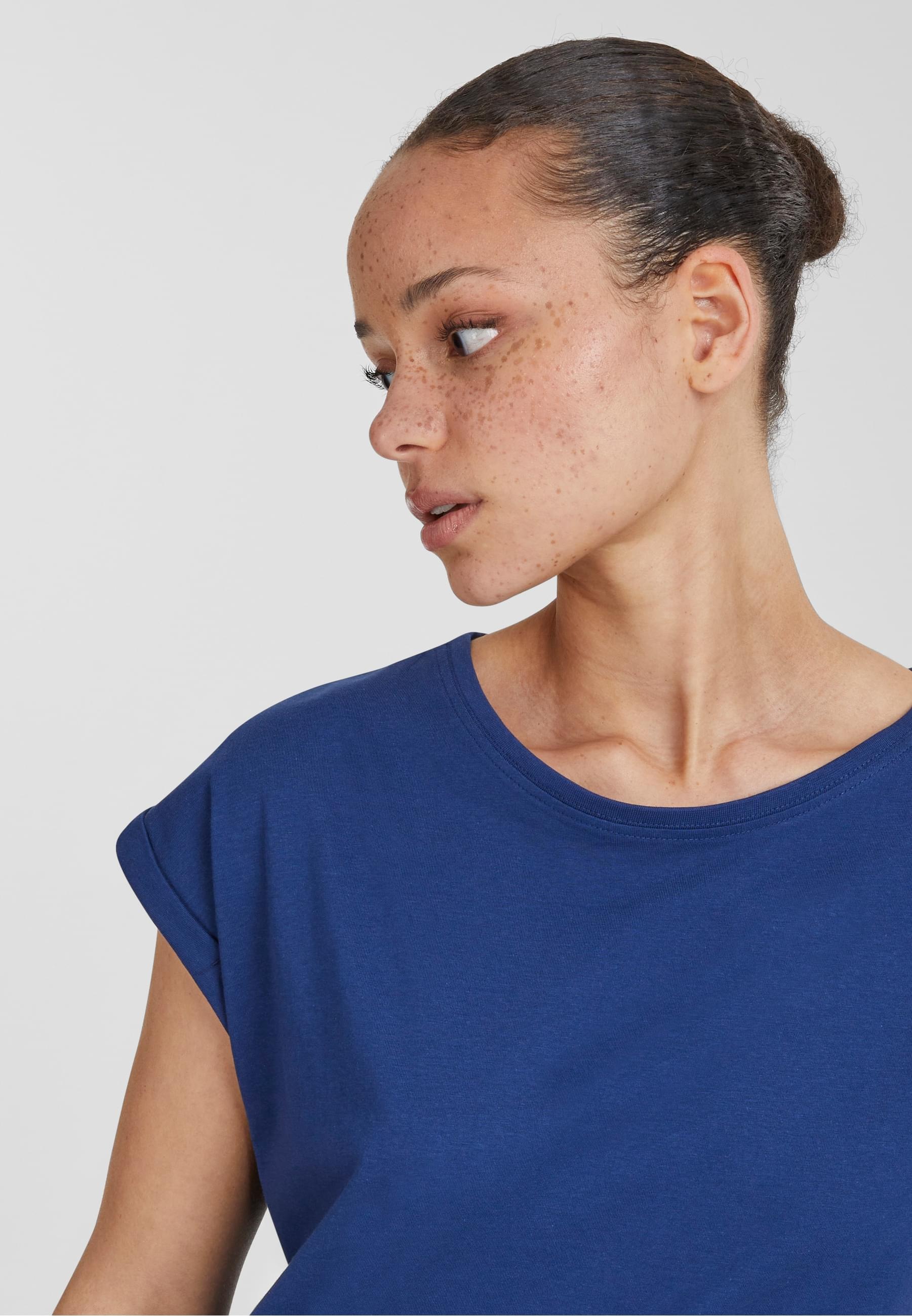 URBAN CLASSICS Kurzarmshirt »Urban Classics Damen Ladies Extended Shoulder Tee«, (1 tlg.)