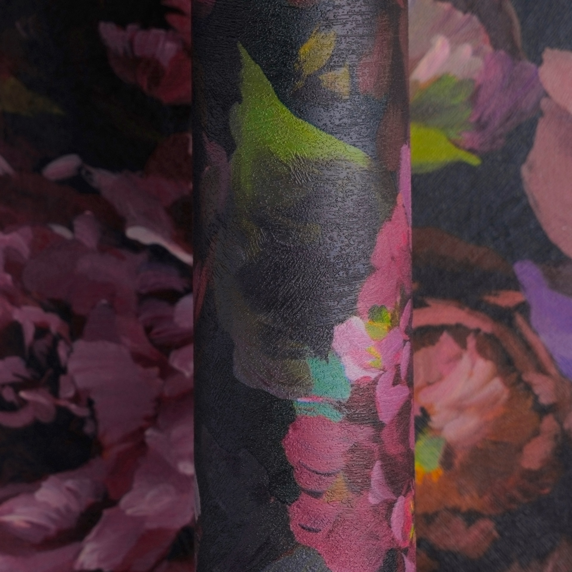 A.S. Création Vliestapete »Trend Spectrum Peony – Opulente Pfingstrosen Vliestapete« floral | geblümt | leicht glänzend strukturiert Opulente Pfingstrosen mit lebendiger Farbwirkung und Struktur