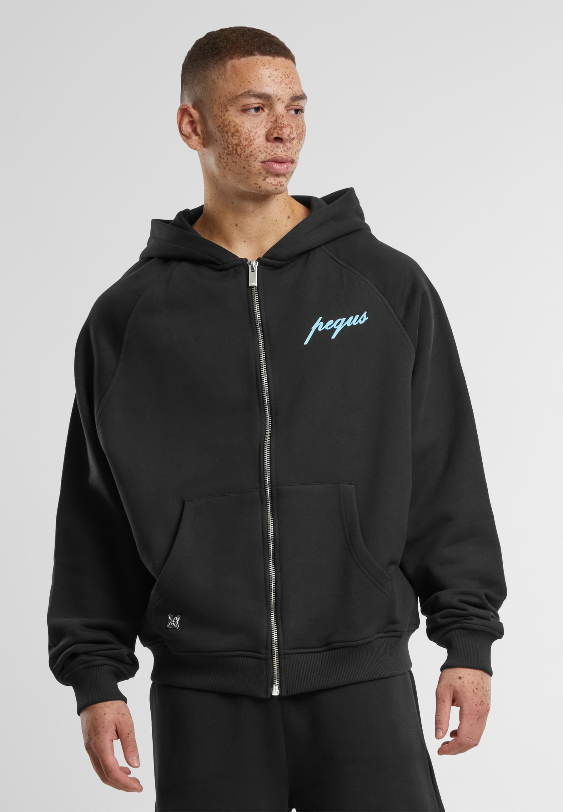 PEQUS Sweatjacke »PEQUS PEQUS A Paradise Beach Club Back Logo Zip-Hoodie«