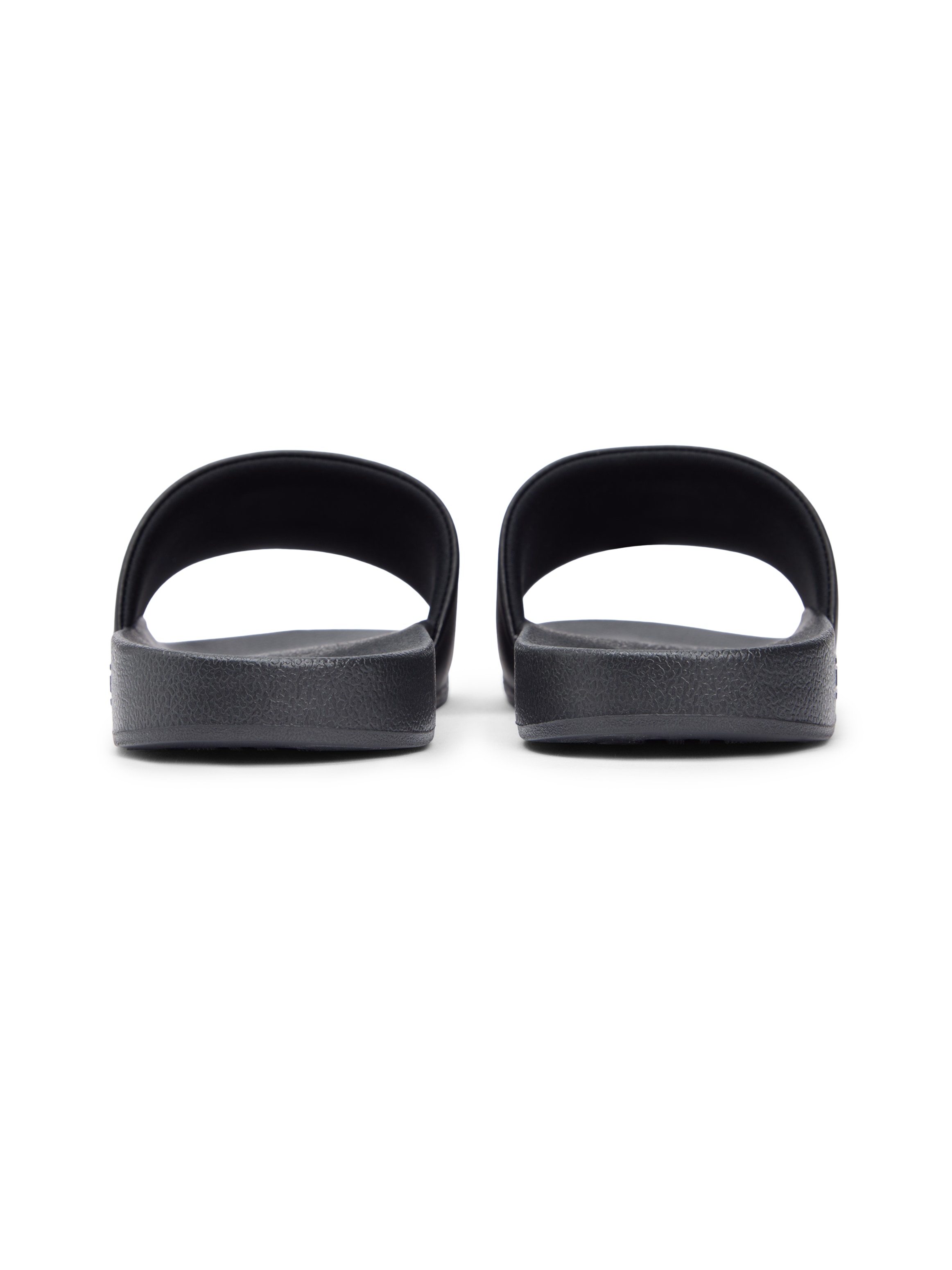 Tommy Hilfiger Pantolette »TOMMY HILFIGER RAISED POOL SLIDE«  , Sommerschuh, Badeschuh, Haussschuh mit Logoschriftzug