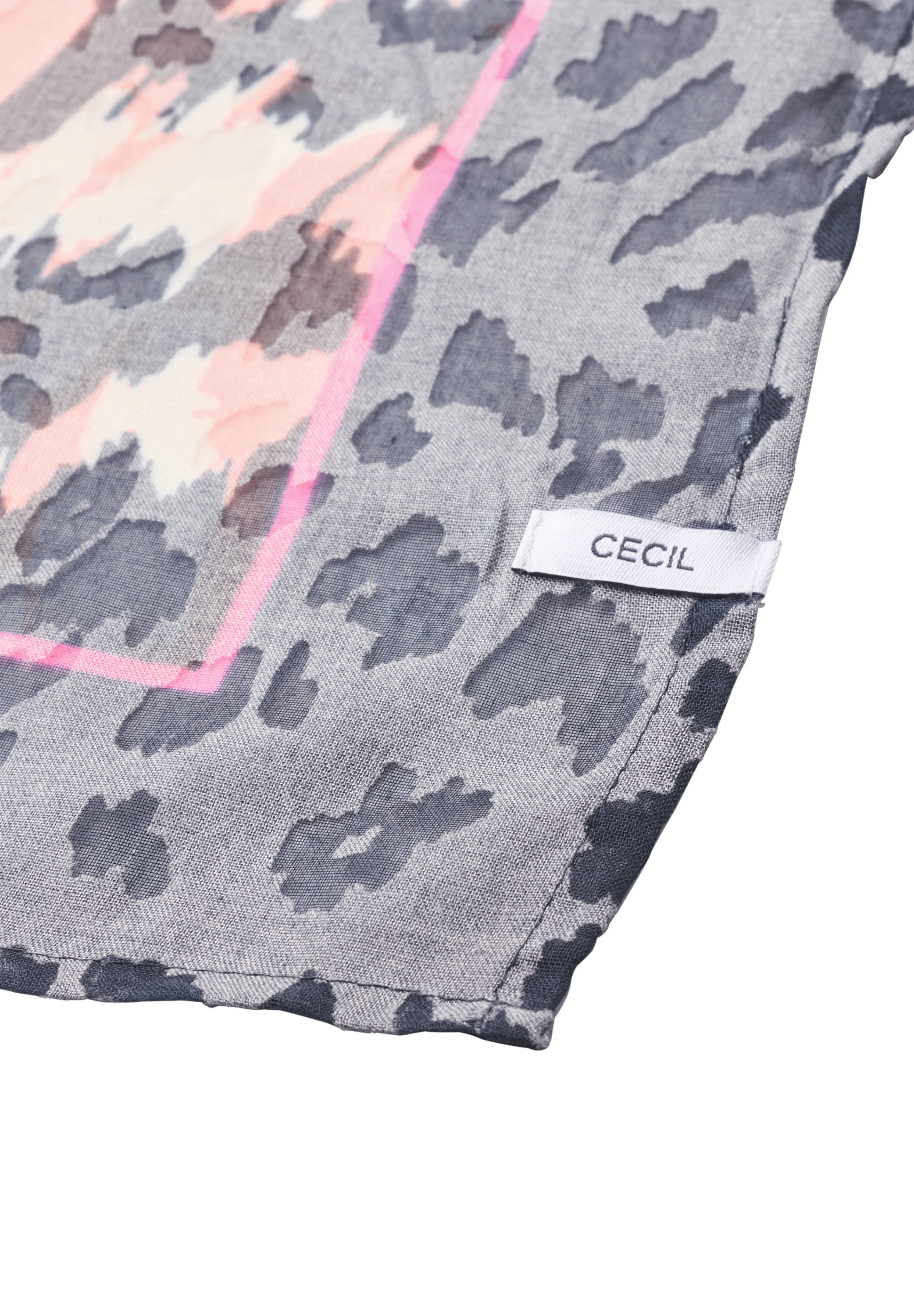 Cecil Halstuch aus softem Materialmix