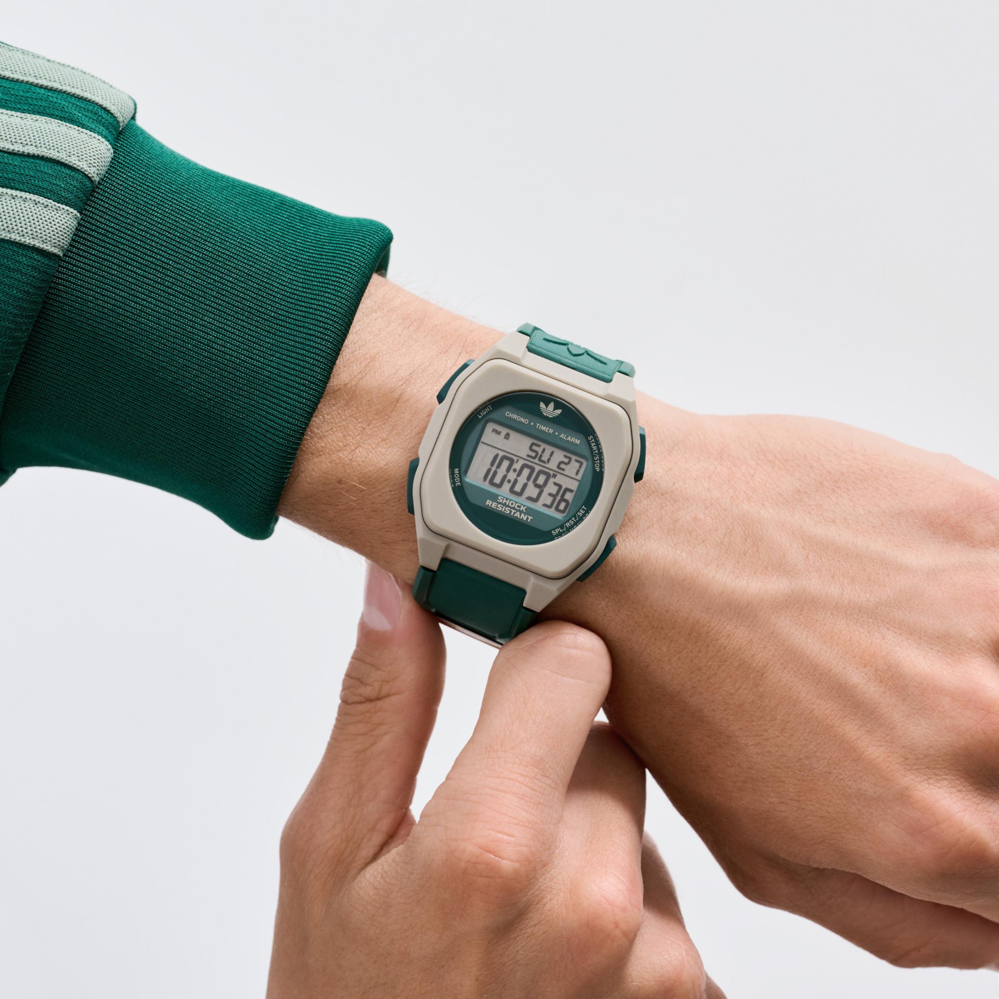adidas Originals Digitaluhr »CITY TECH FOUR« Quarzuhr, Armbanduhr, Damenuhr, Herrenuhr, digital, Tag, Wochentag