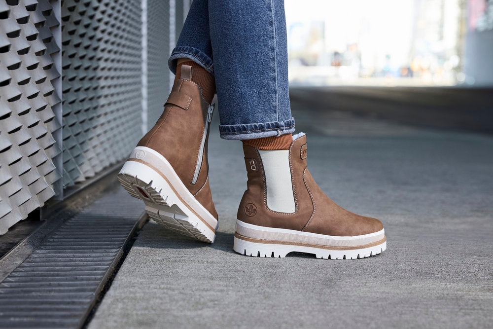 Rieker Winterboots, Chelseaboots, Plateauboots, Stiefelette mit Innenreißverschluss
