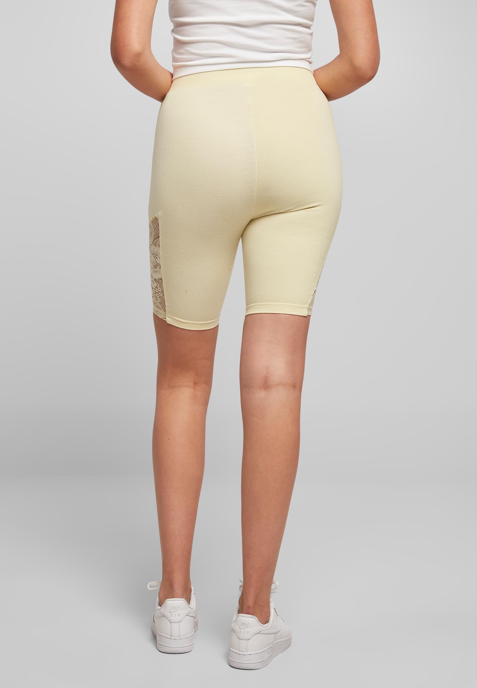 URBAN CLASSICS Radlerhose »Urban Classics Damen Ladies High Waist Lace Inset Cycle Shorts«, (1 tlg.)