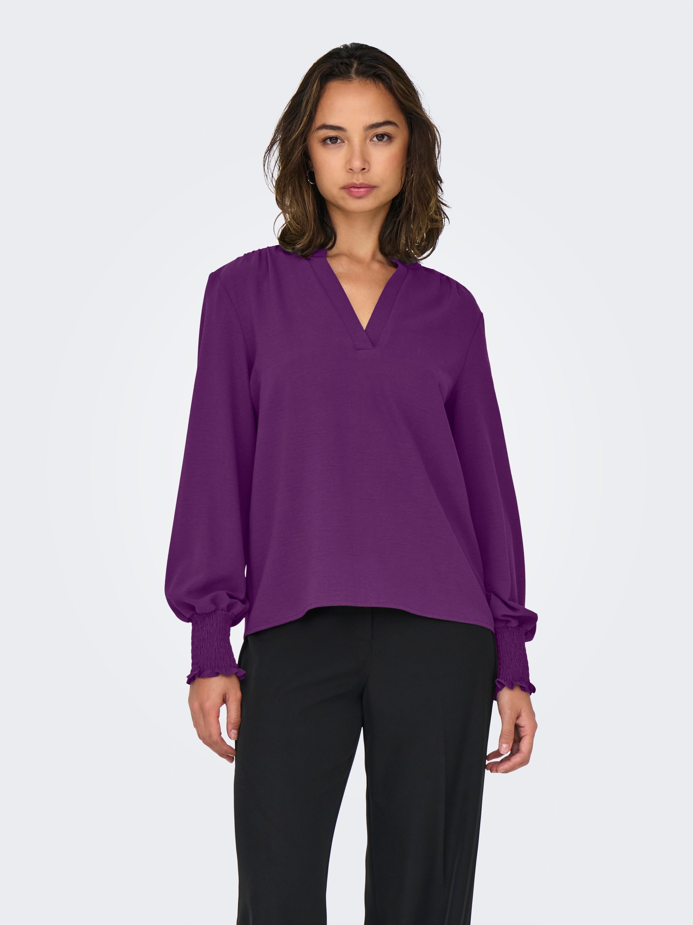 ONLY "ONLMETTE V-NECK LS SMOCK TOP NOOS WVN" Kunstfaser, regular fit