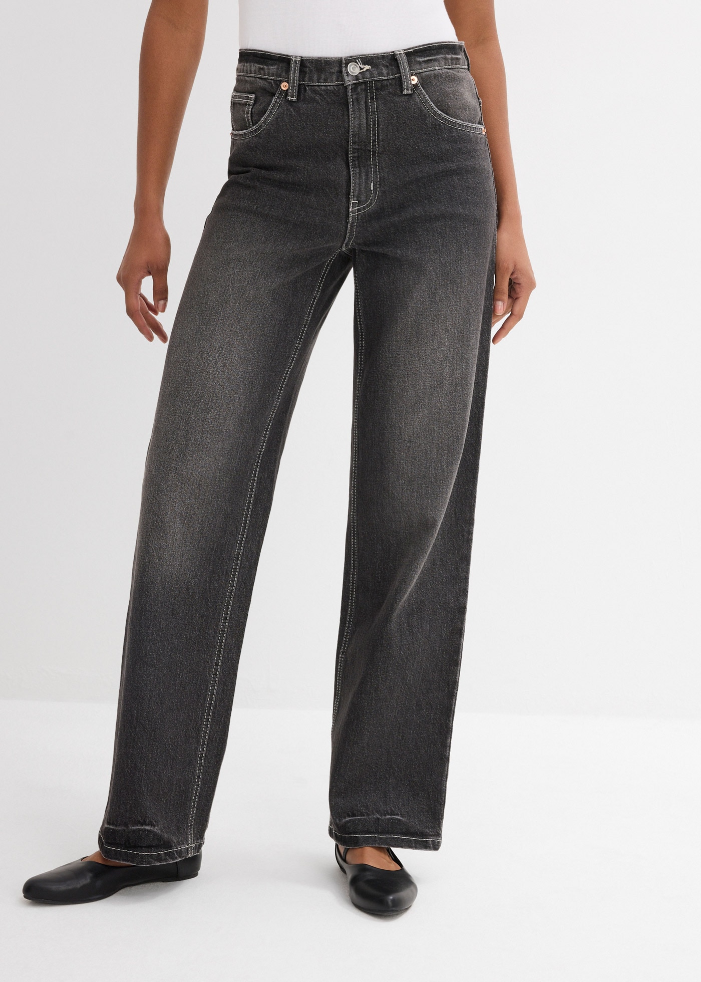 bonprix loose fit Passform, hoher Bund, aus überwiegend Baumwolle
