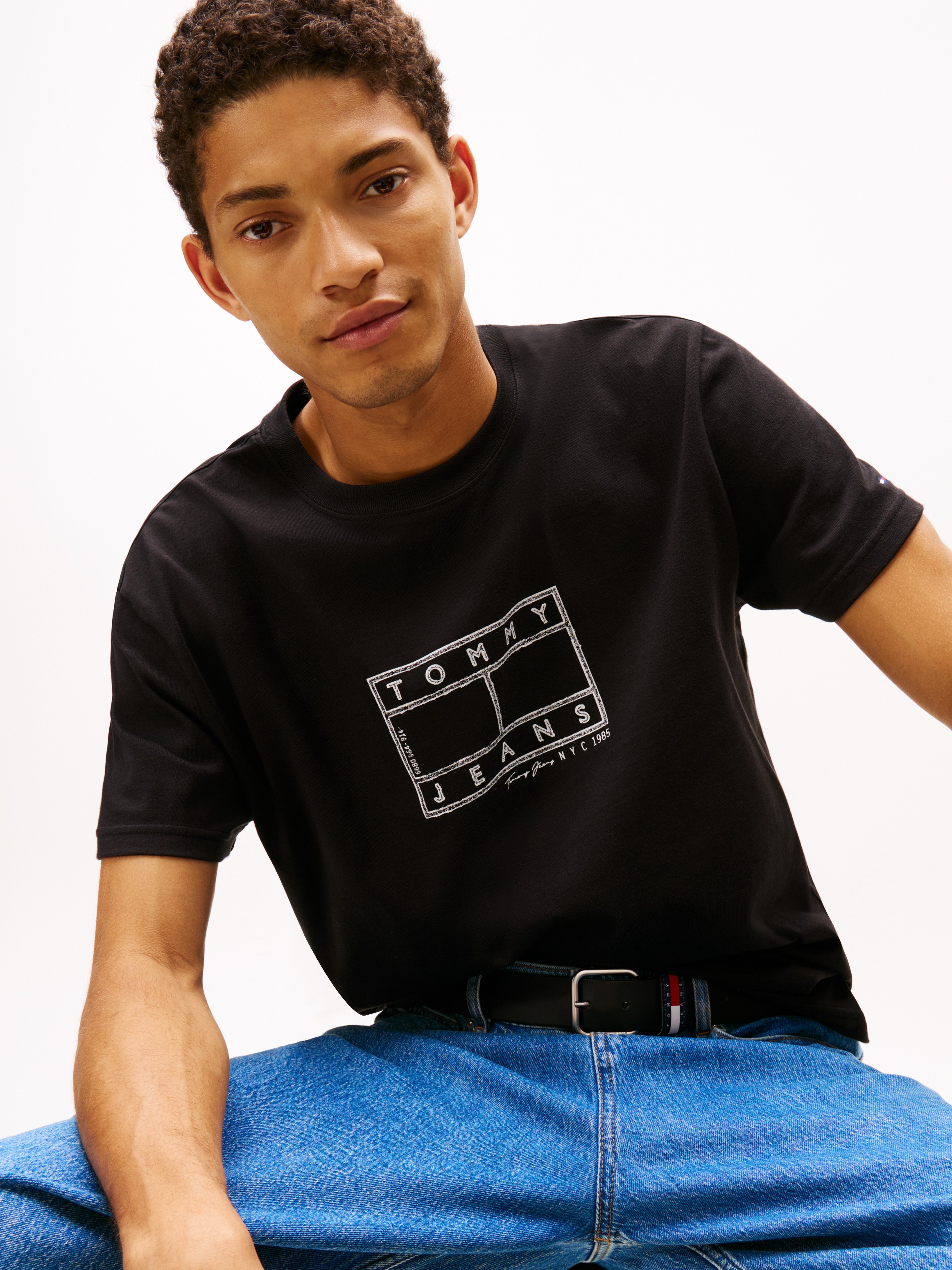 Tommy Jeans T-Shirt "TJM CENTER FLAG" mit Stempel-Logo, regular fit, Rundha günstig online kaufen