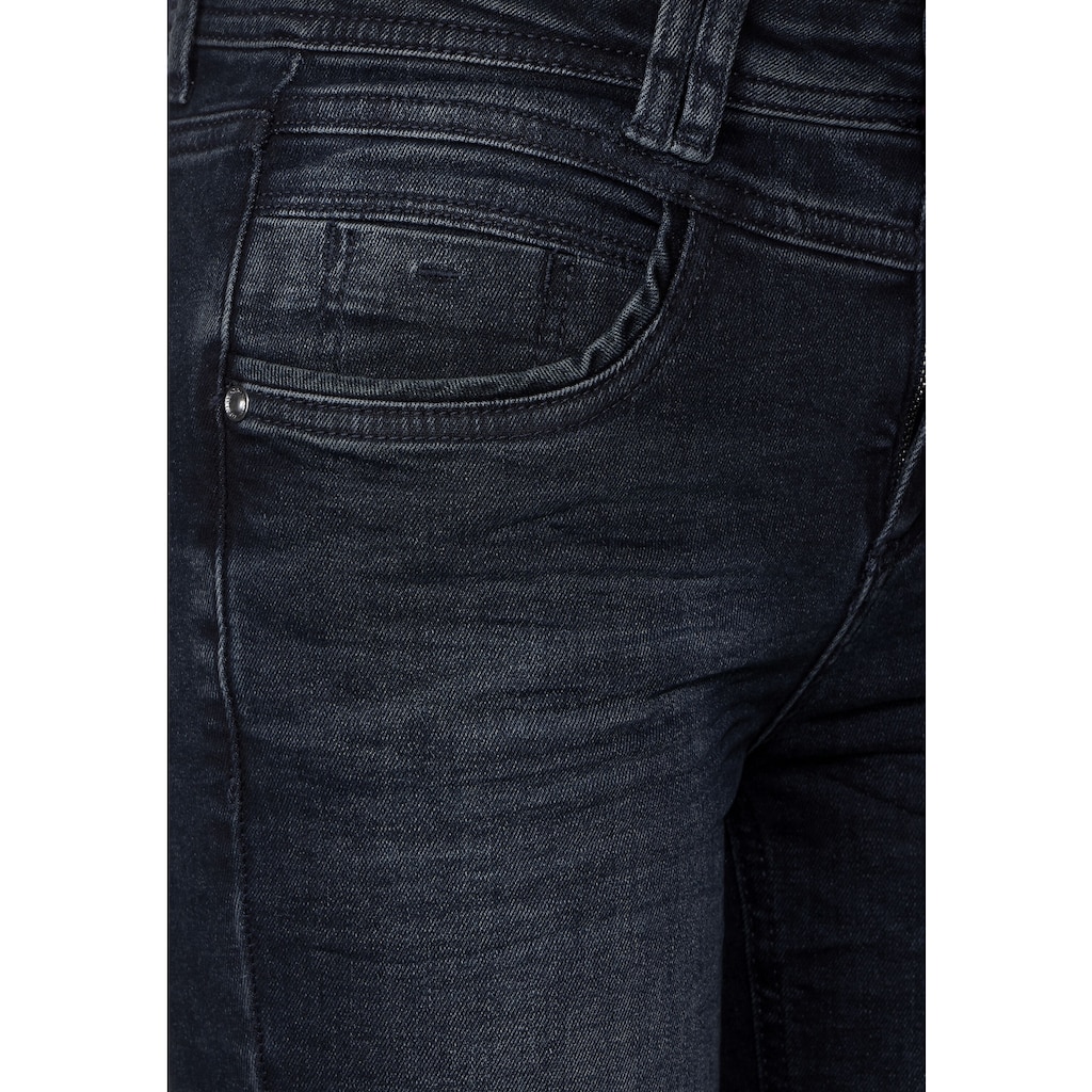 STREET ONE Slim-fit-Jeans, in dunkler Waschung