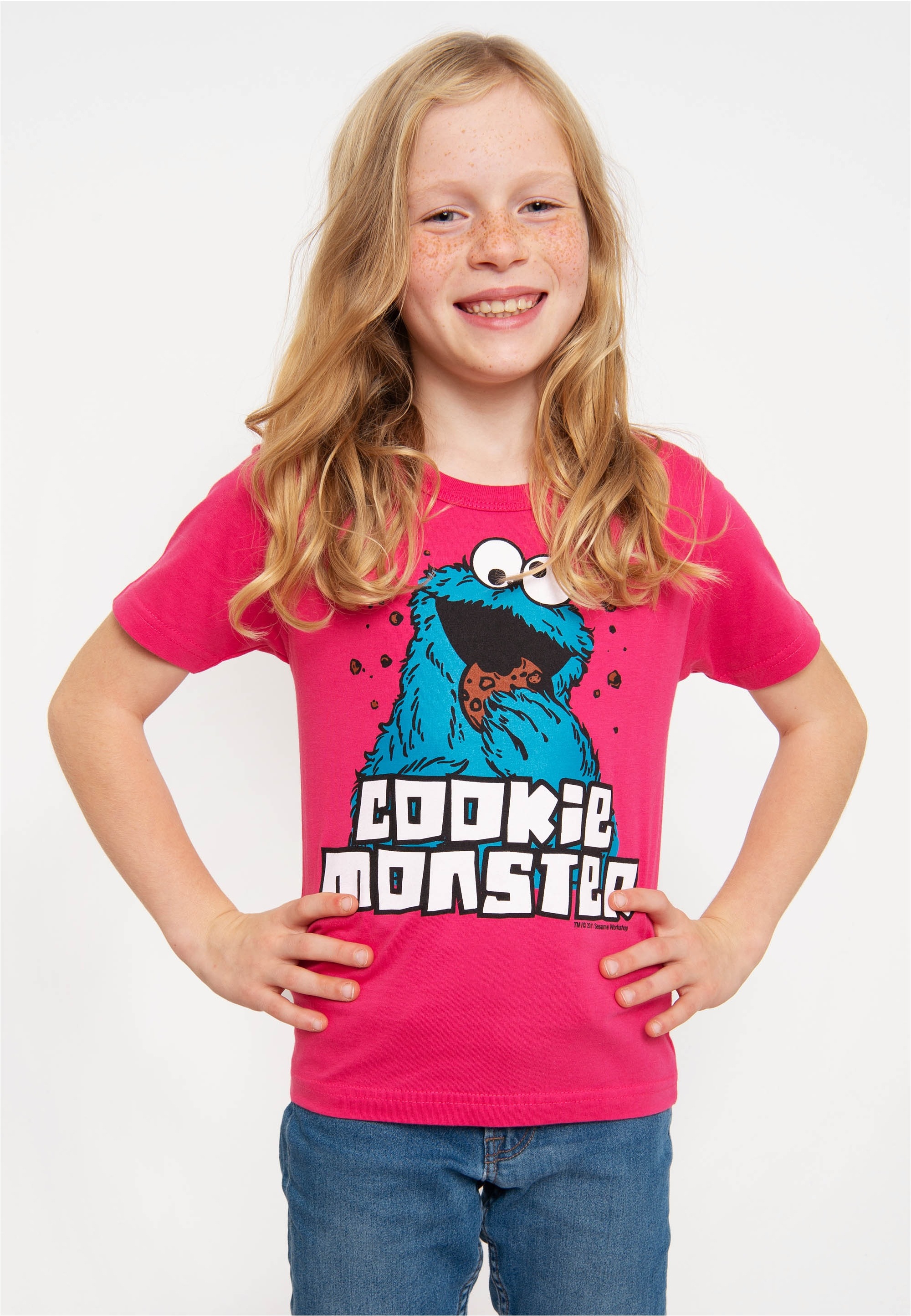 LOGOSHIRT T-Shirt »Sesamstraße - Krümelmonster«, mit coolem Frontprint