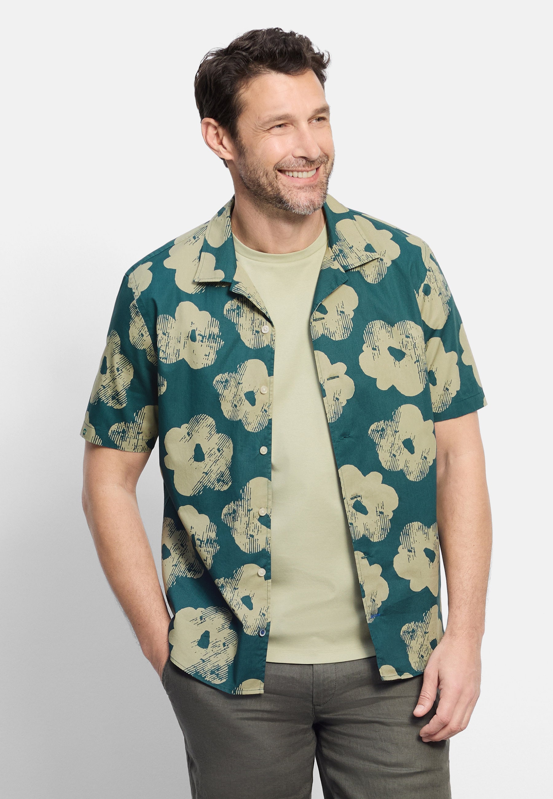 OLYMP Kurzarmhemd "OLYMP Casual, Regular Fit, Reverskragen"