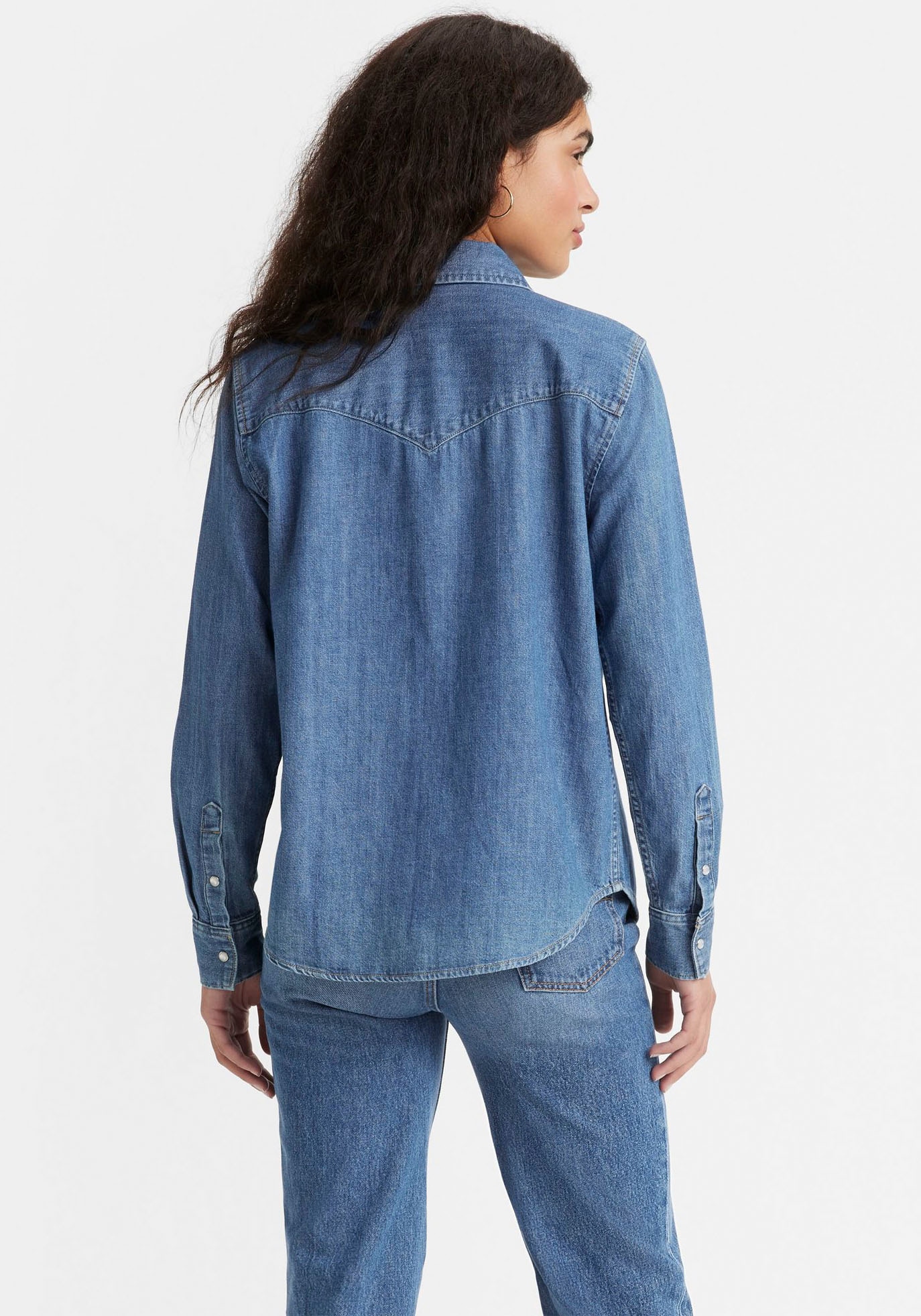 Levi's® Jeansbluse »ESSENTIAL WESTERN«, mit Brusttaschen mit Druckknöpfen