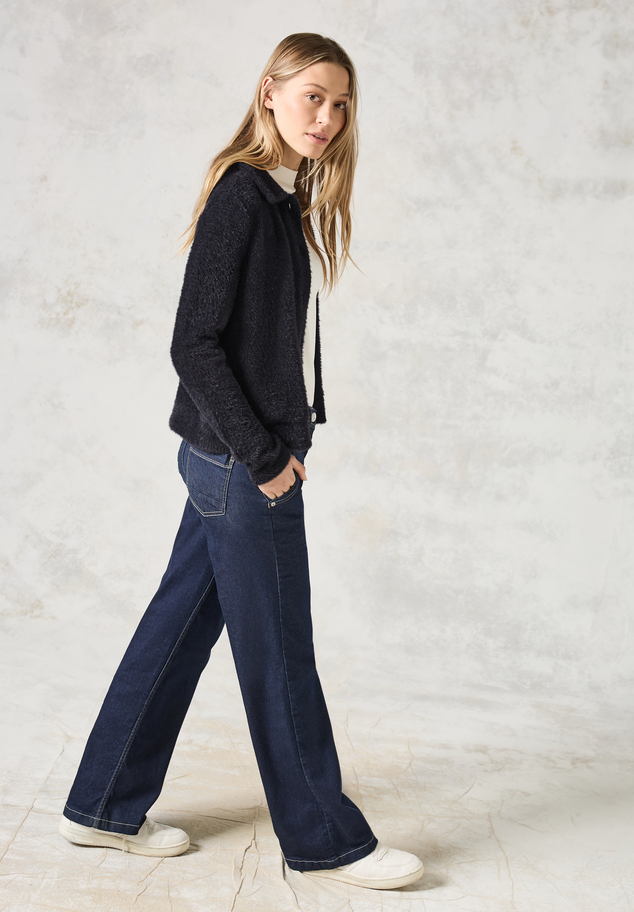 Cecil Cardigan, aus softem Materialmix