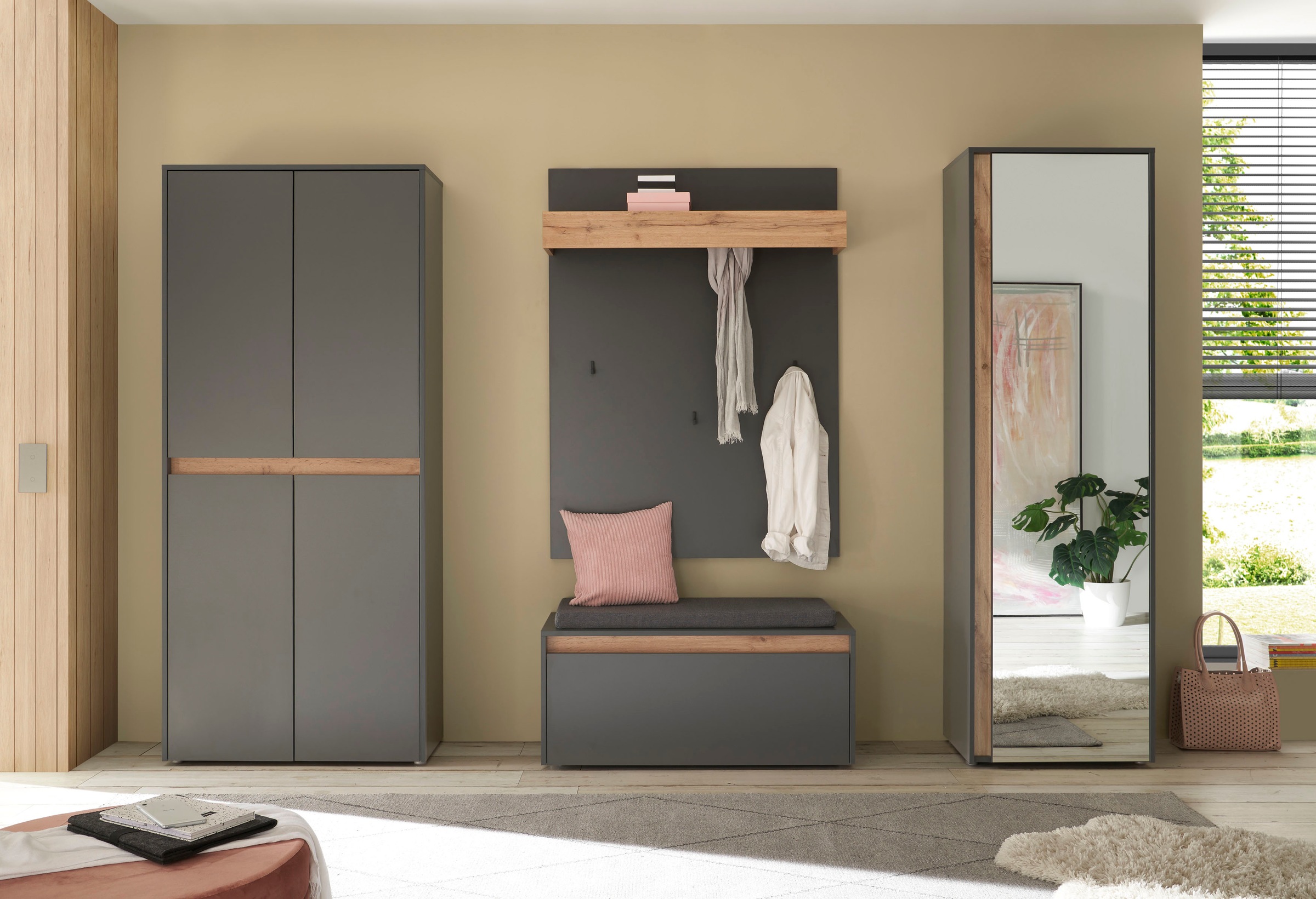 INOSIGN Garderoben-Set »City/Giron, moderne Garderobe, viel Stauraum, ca. 40 Schuhe«, (Set, 4 St.), enthält Schrank mit Spiegel, Schuhschrank, Paneel &Bank inkl. Kissen