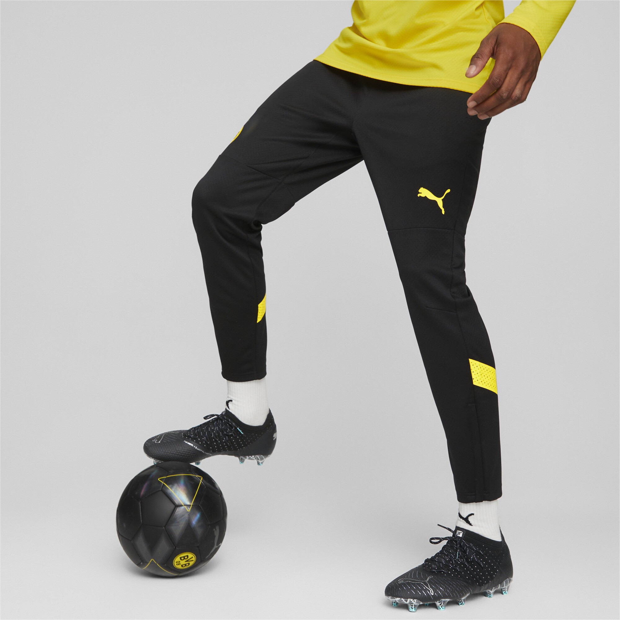 PUMA Sporthose »Borussia Dortmund Fußball-Trainingshose Herren«