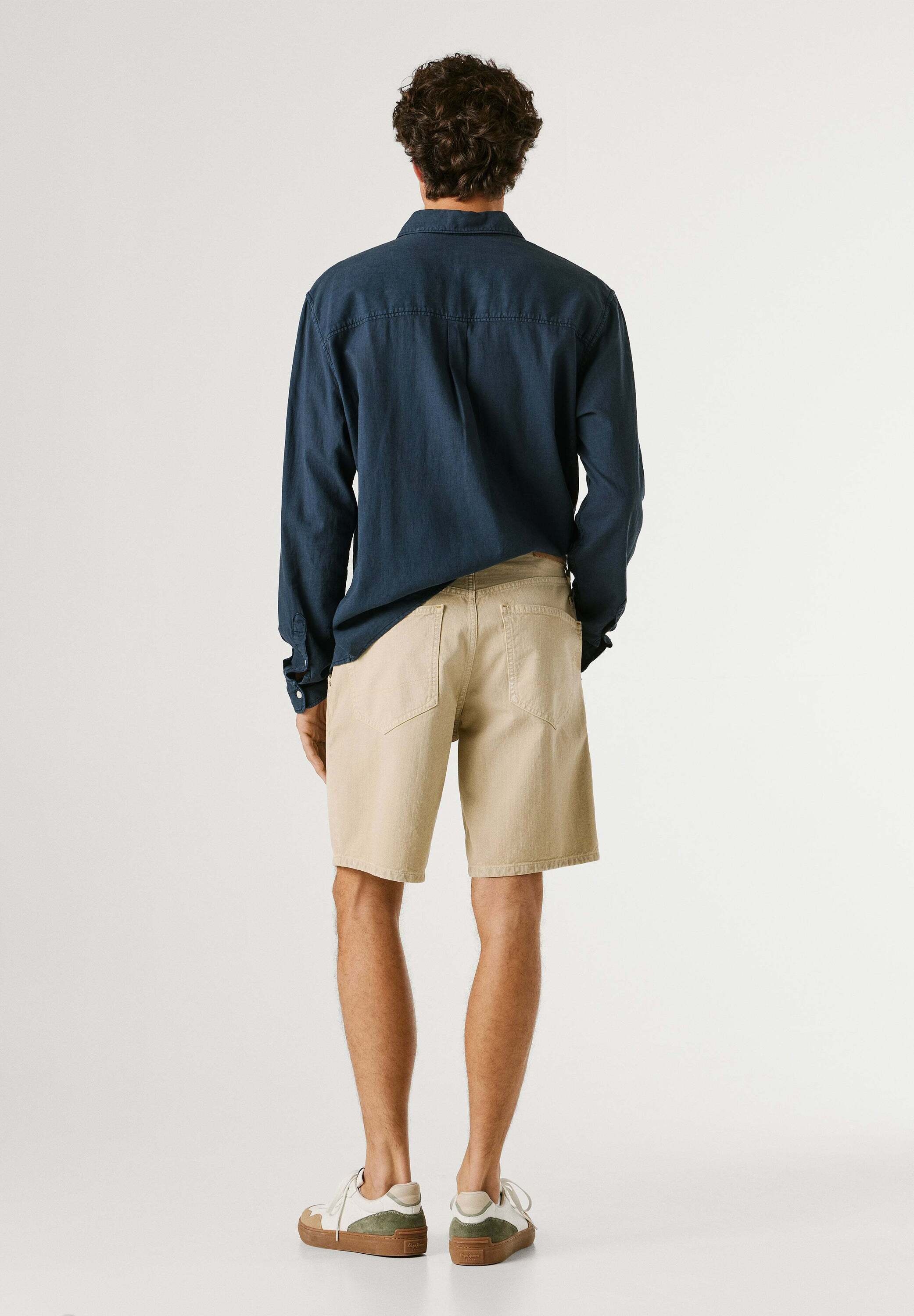 Pepe Jeans Shorts »shorts LOOSE TAPERED SHORT HELIX CLR«