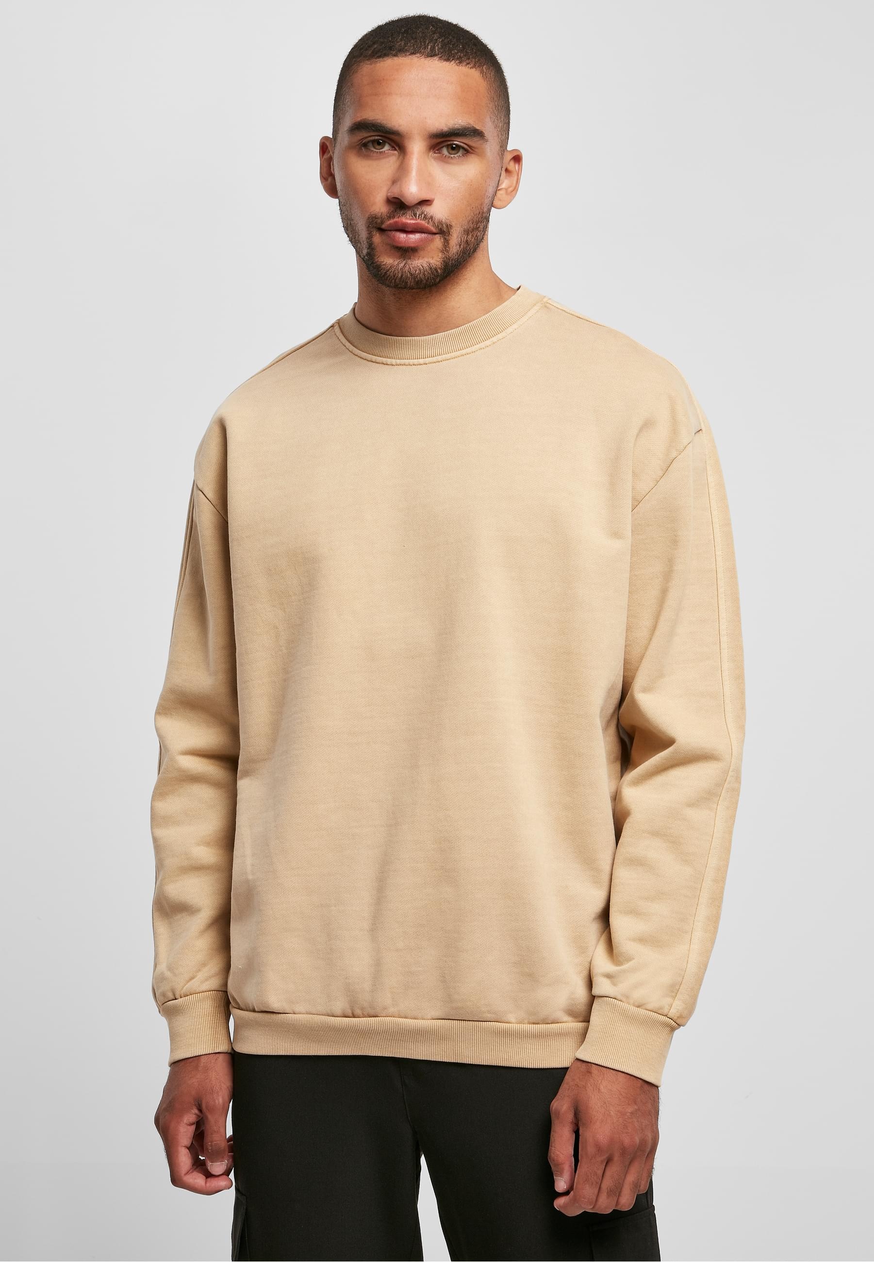 URBAN CLASSICS Rundhalspullover »Urban Classics Herren Heavy Terry Garment Dye Crew«, (1 tlg.)
