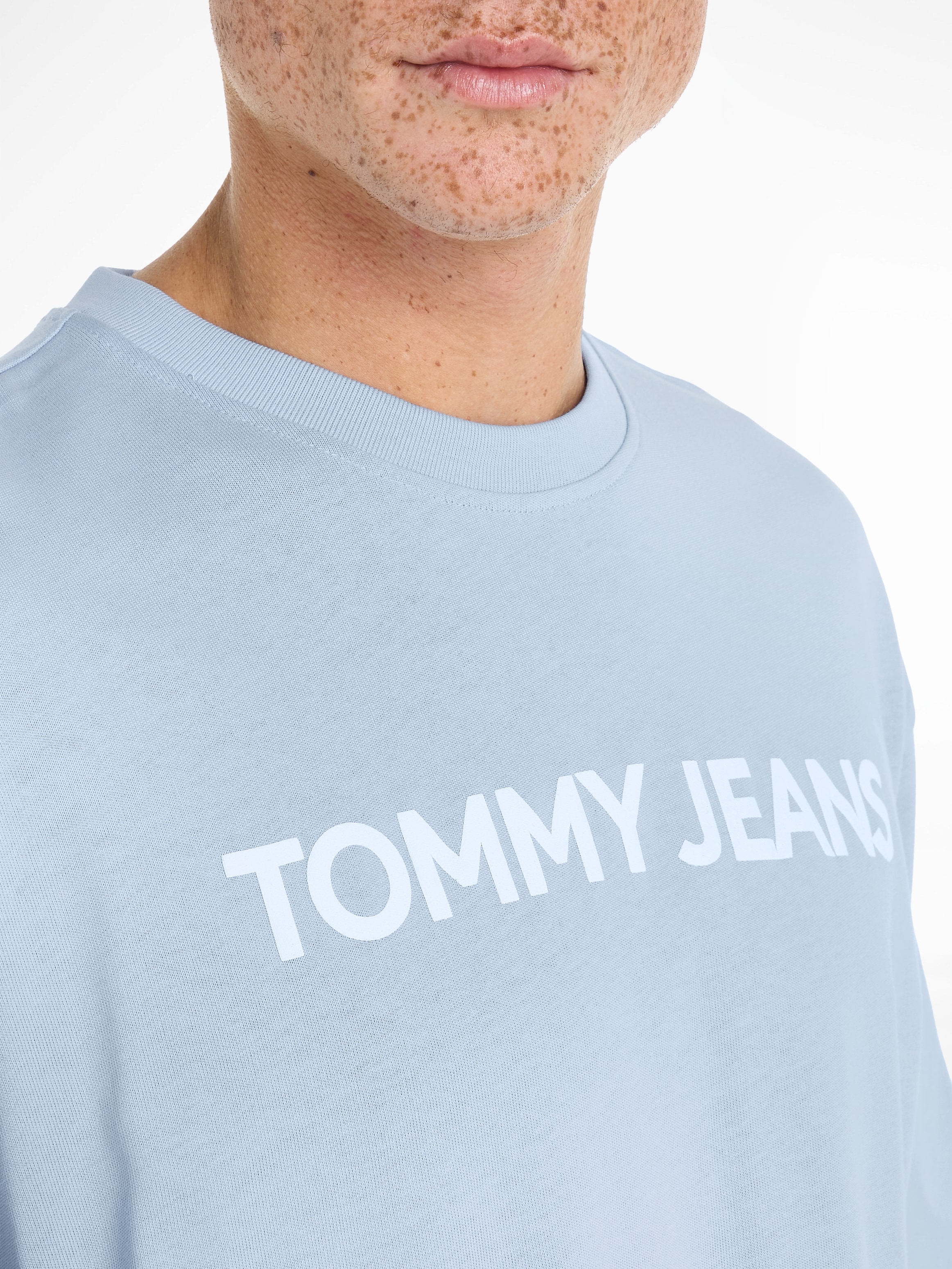 Tommy Jeans T-Shirt »TJM OVZ BOLD CLASSICS TEE EXT«, mit Rundhalsausschnitt