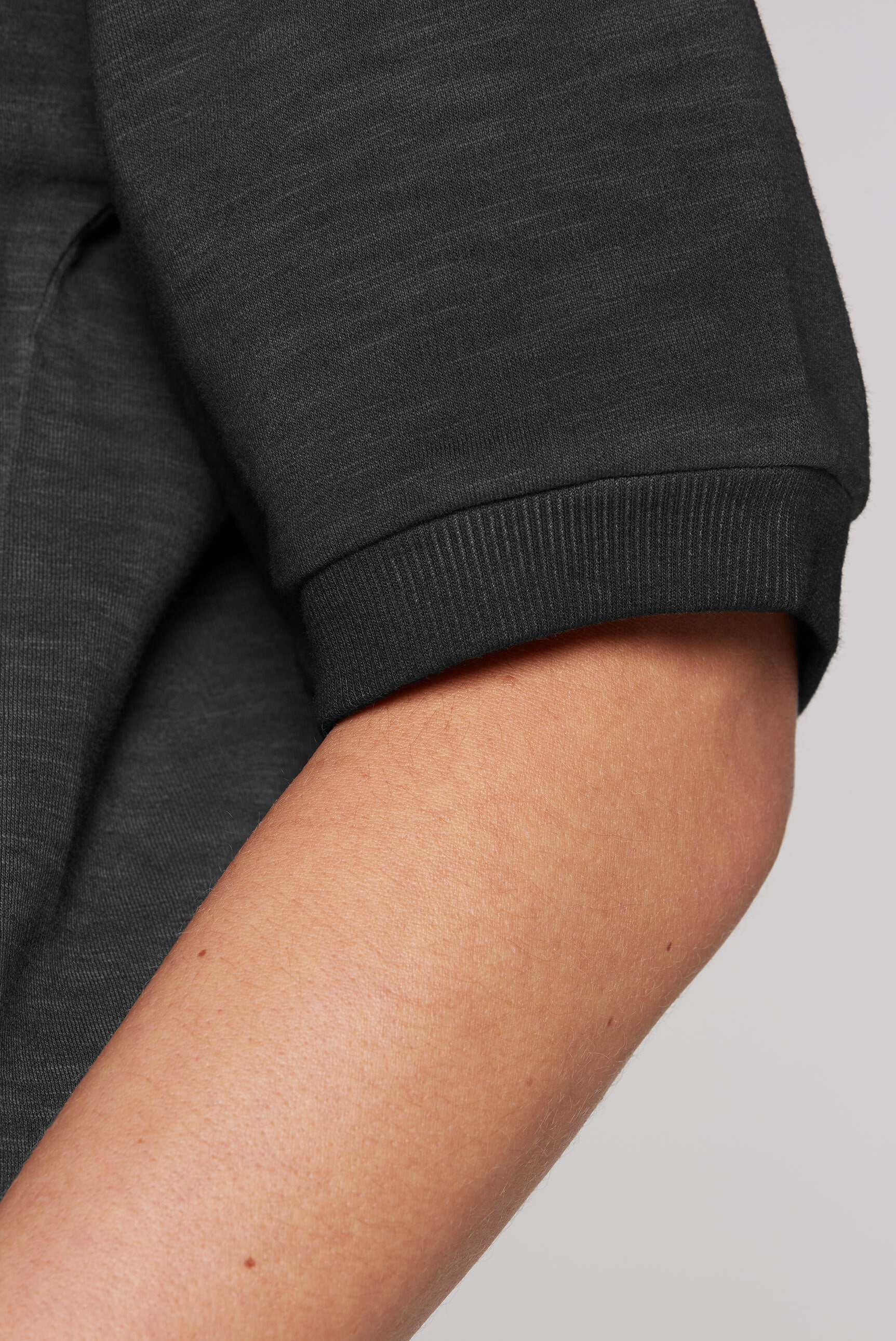 SOCCX Sweater, mit nach vorn gedrehten Seitennähten