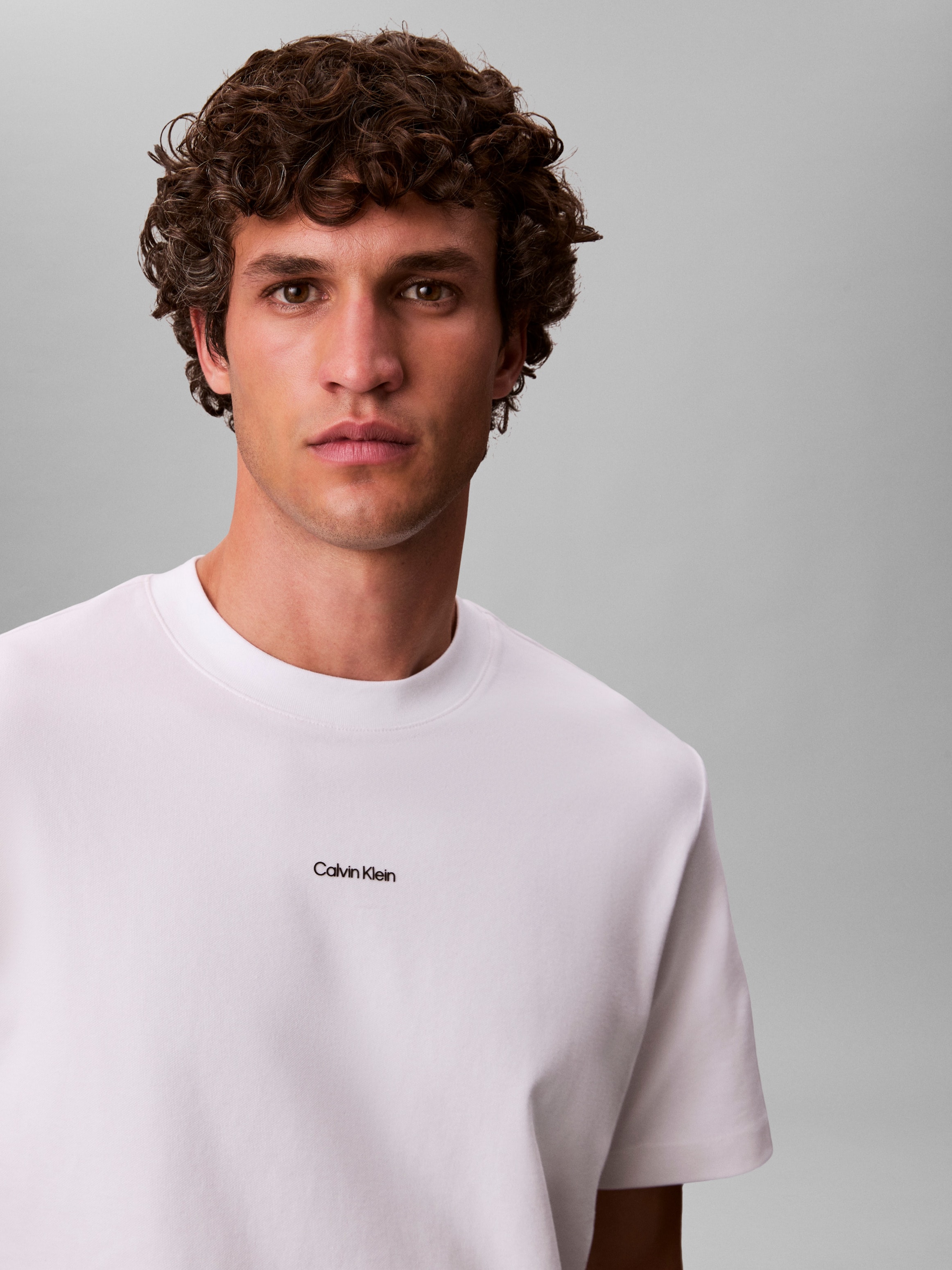 Calvin Klein T-Shirt »SS STRETCH PIQUE NANO EASY TEE« Mit Rundhalsausschnitt