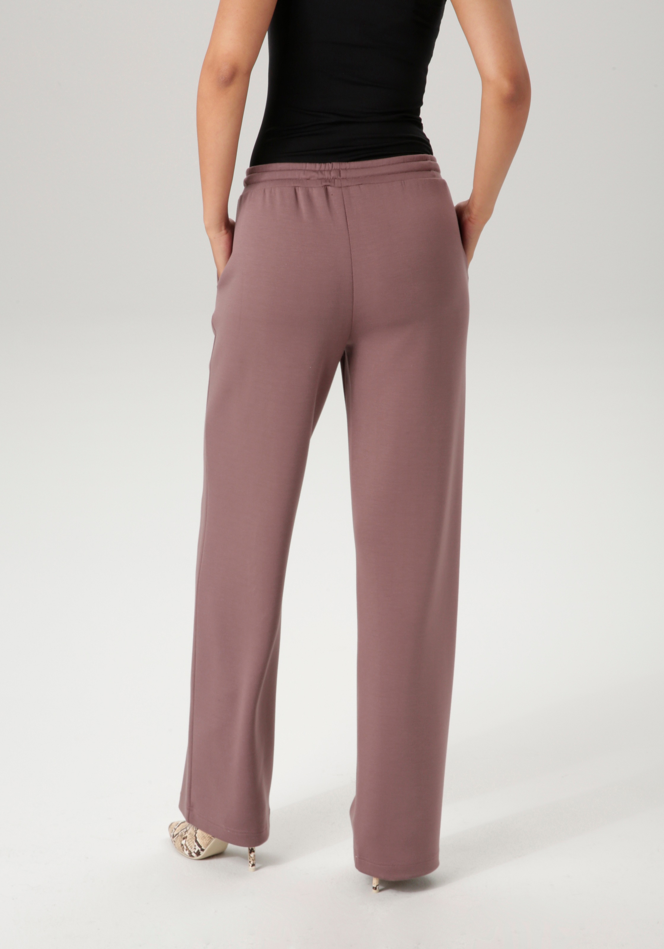 Aniston CASUAL Jogginghose, aus super weicher, elastischer Jersey-Qualität günstig online kaufen