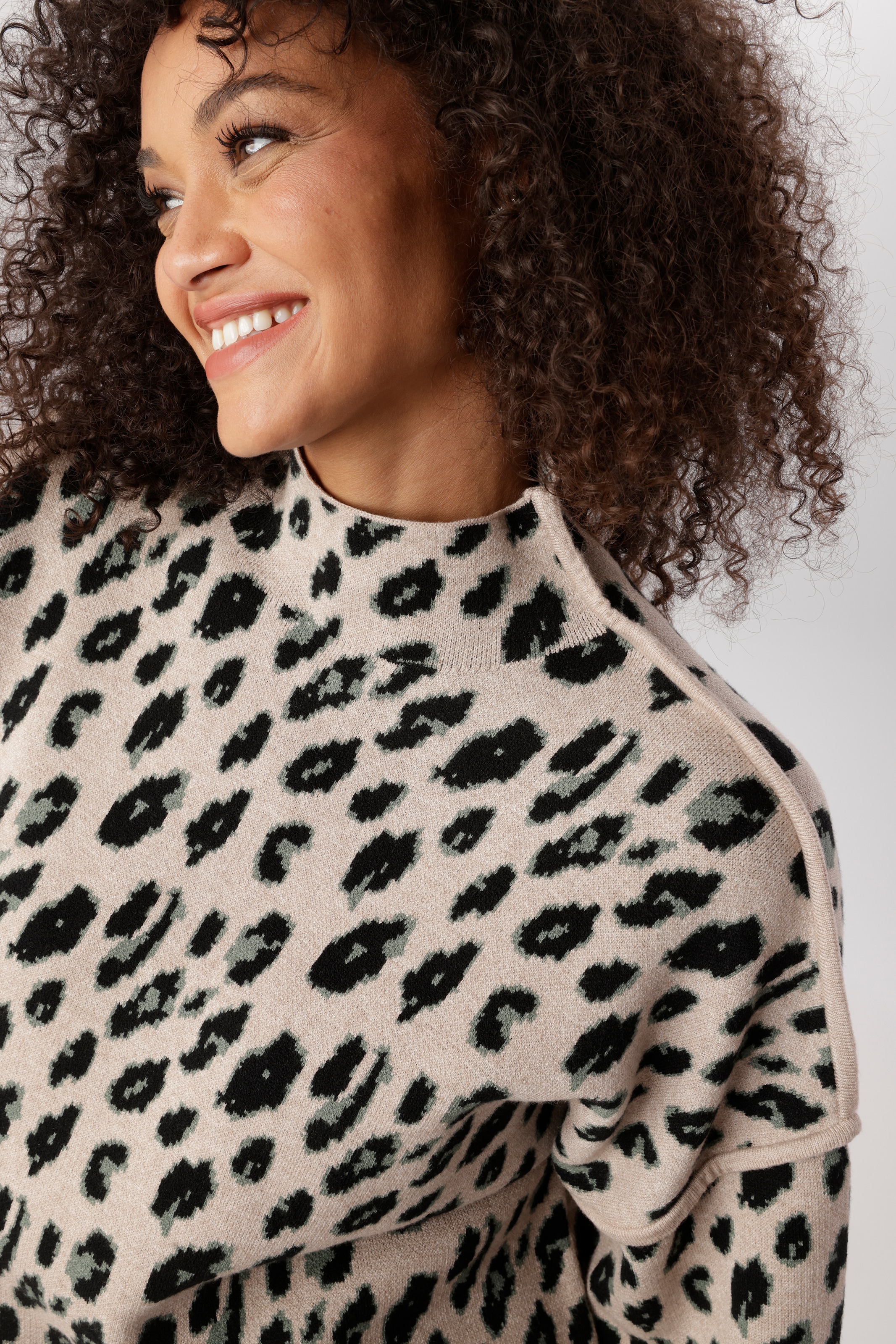 Aniston PLUS Strickpullover in trendigem Leodessin - NEUE KOLLEKTION