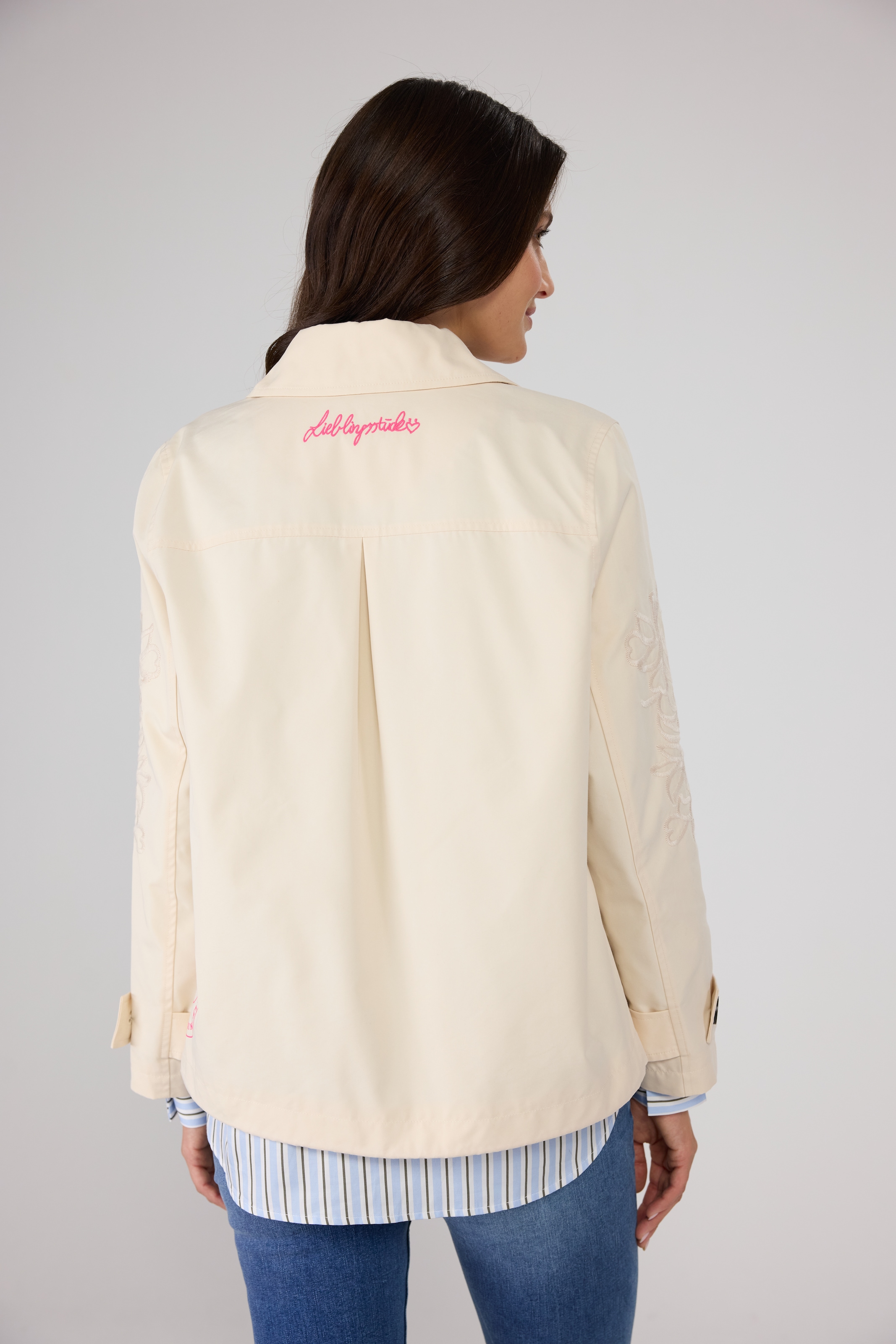 Lieblingsstück Kurzjacke »IniaL«, mit Stickerei am Ärmel