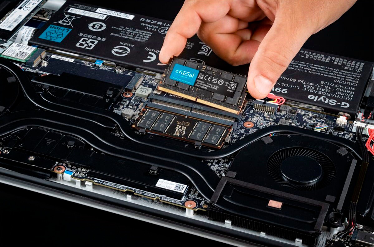 Crucial Laptop-Arbeitsspeicher »DDR5-5600 64GB SODIMM CL46 (16Gbit)«