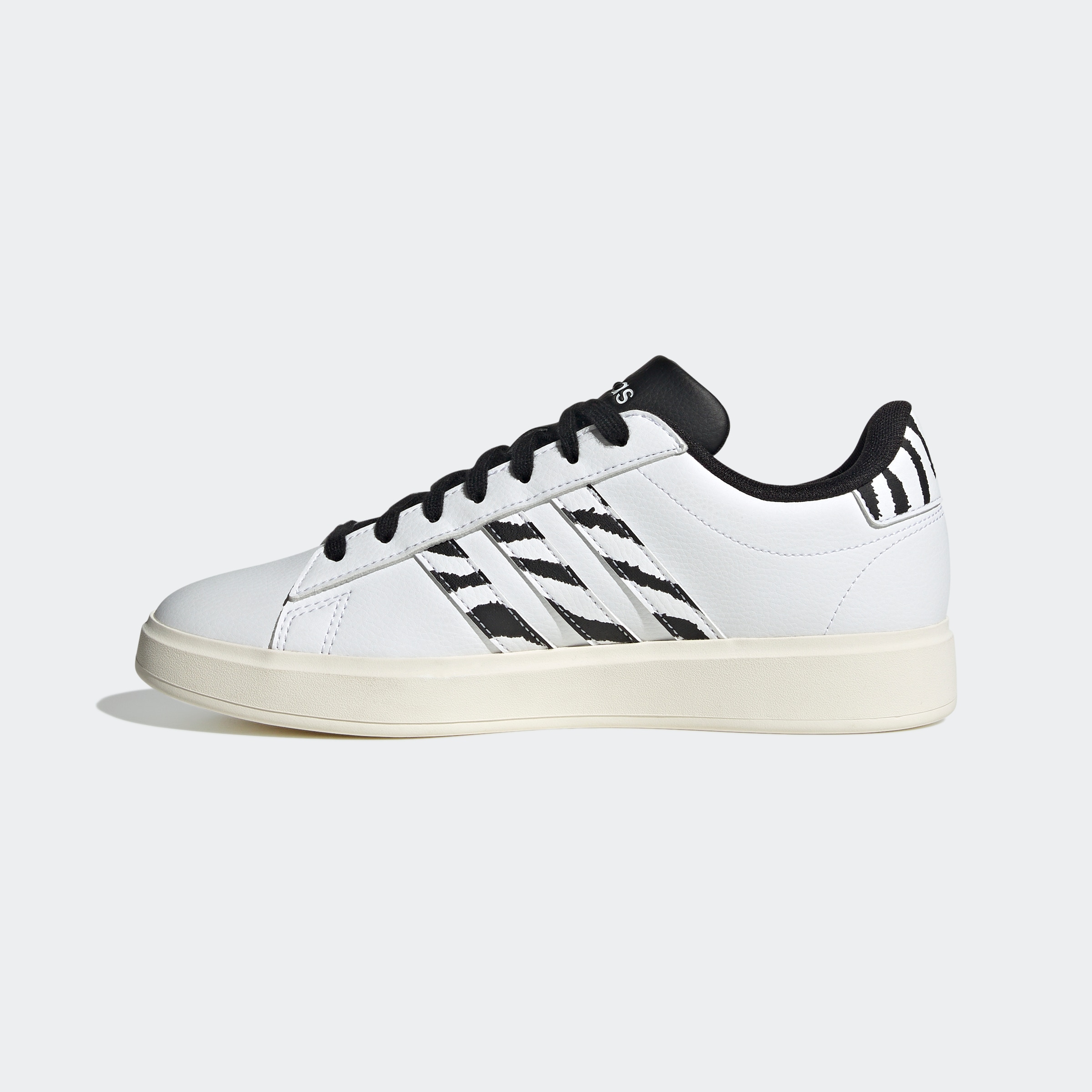 adidas Sportswear Sneaker »GRAND COURT 2.0«, Design auf den Spuren des adidas Superstar